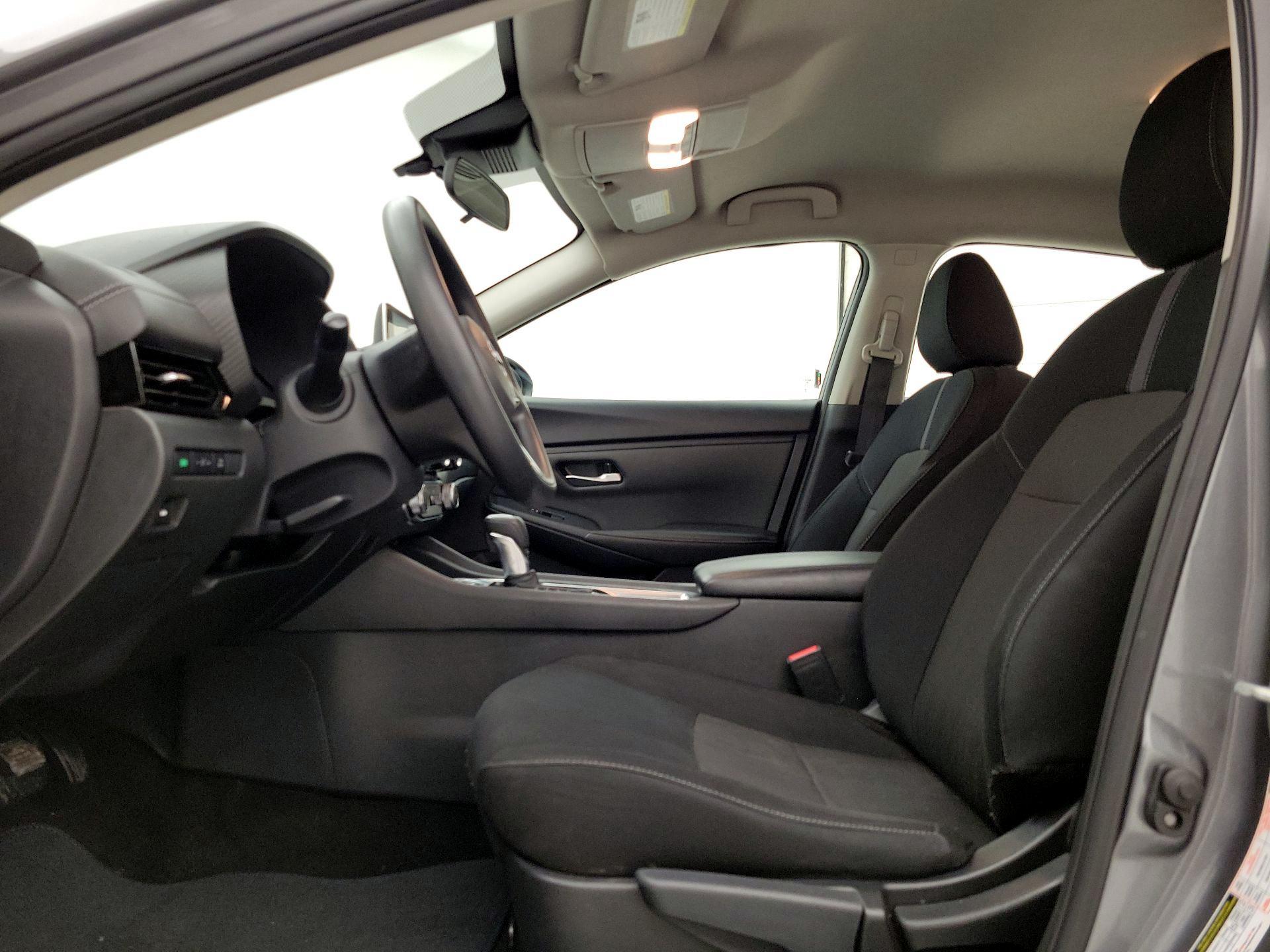 Thumbnail: 2024 Nissan Sentra - 11