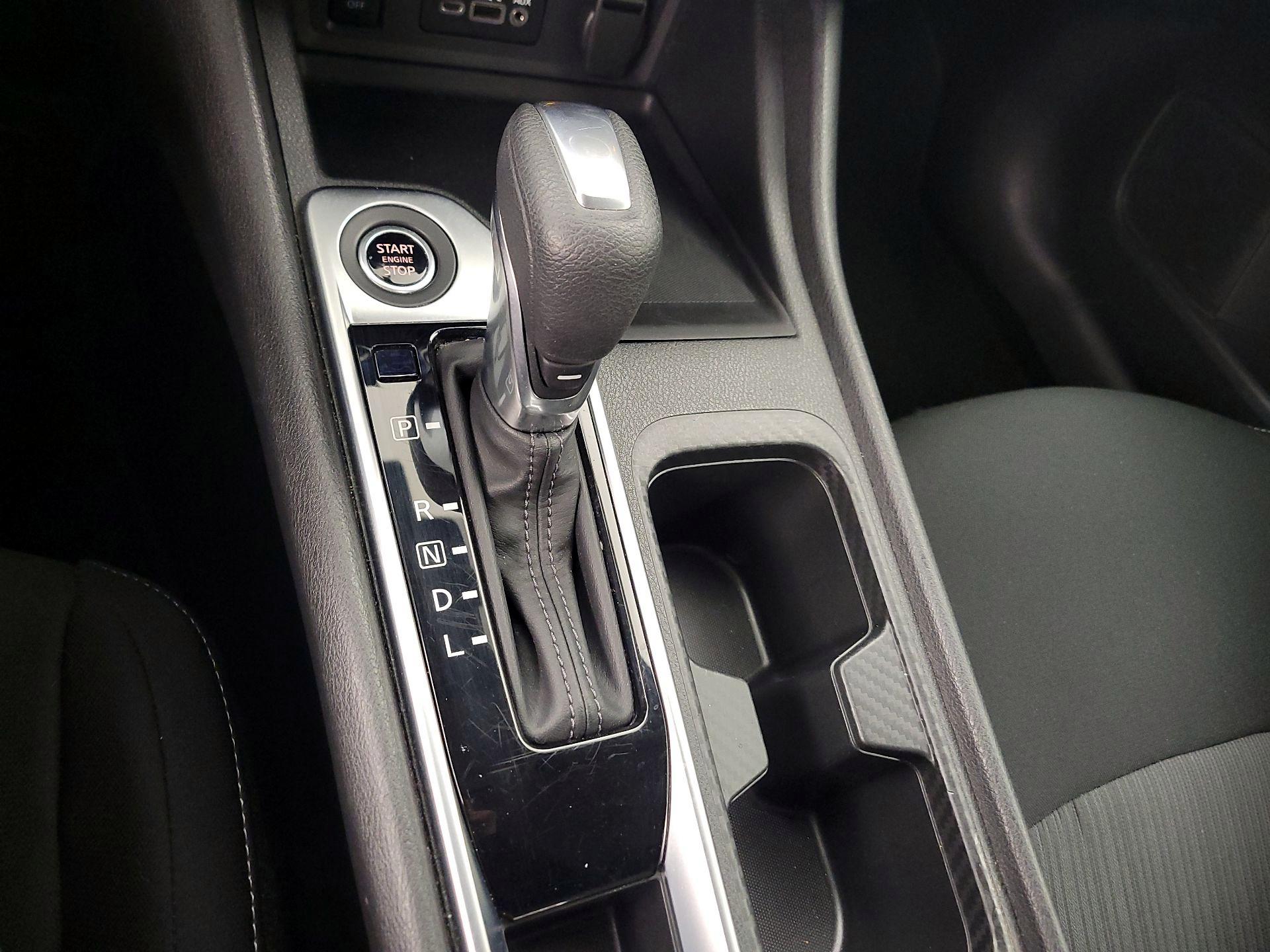 Thumbnail: 2024 Nissan Sentra - 17