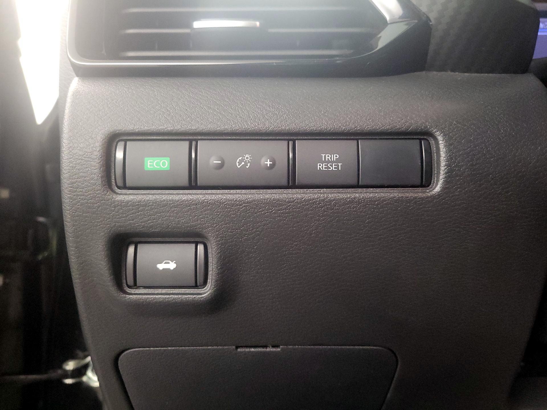 Thumbnail: 2024 Nissan Sentra - 13