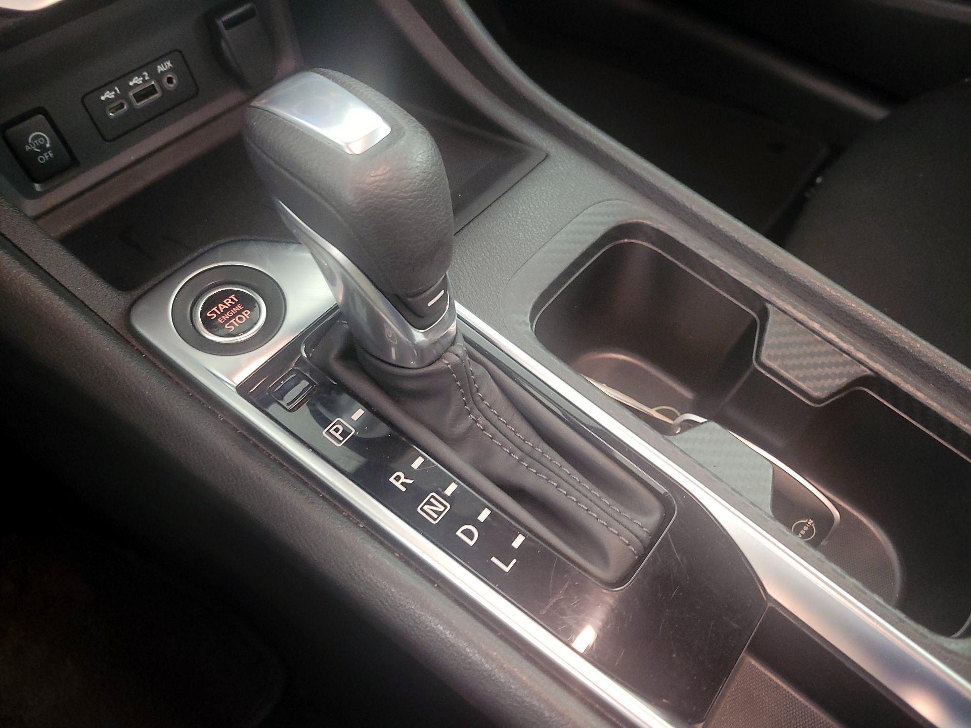 Thumbnail: 2024 Nissan Sentra - 17