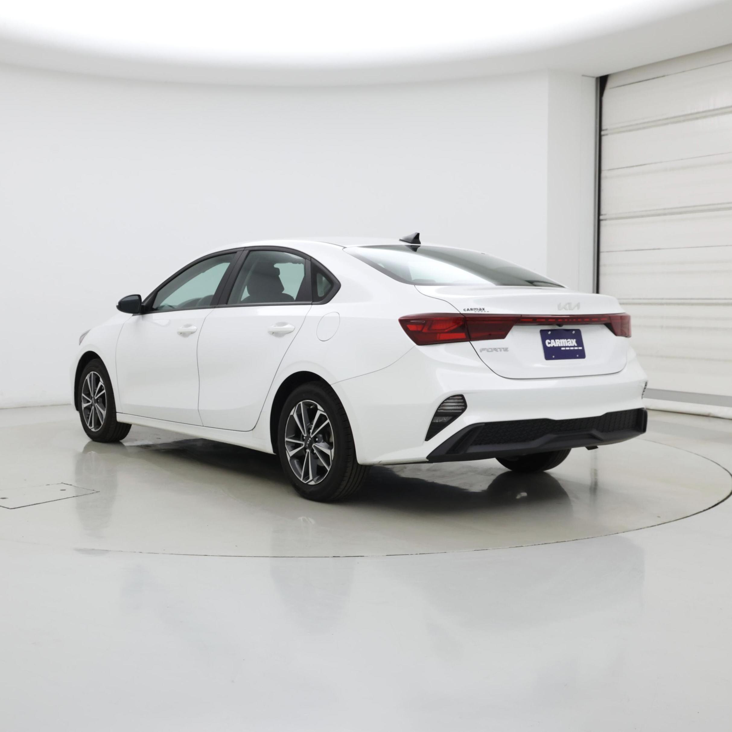 Thumbnail: 2024 Kia Forte - 2