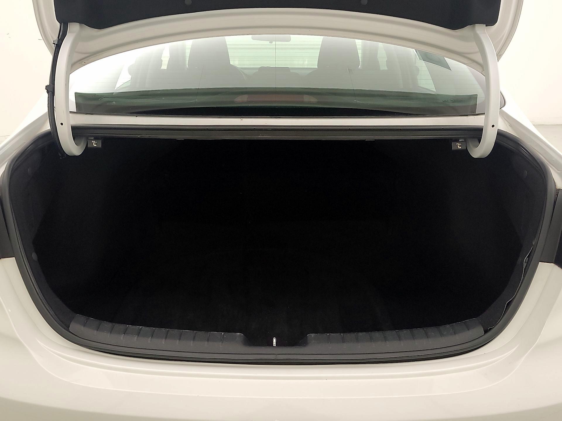 Thumbnail: 2024 Kia Forte - 20