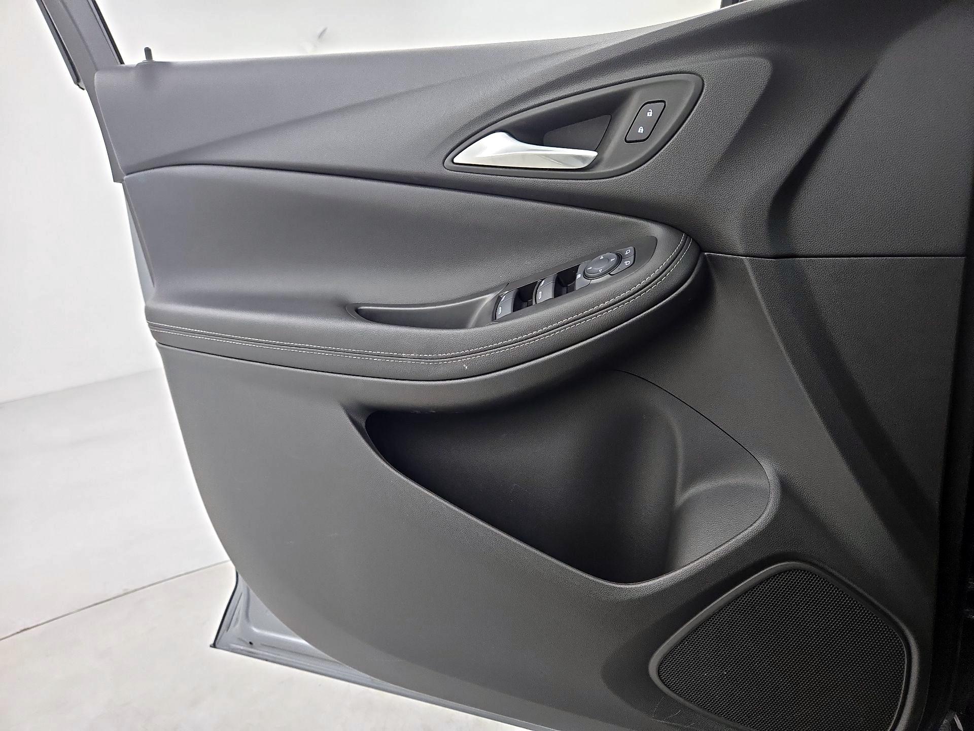 Thumbnail: 2025 Buick Encore GX - 12