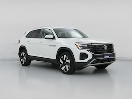 White 2025 Volkswagen Atlas Cross Sport SE w/Tech