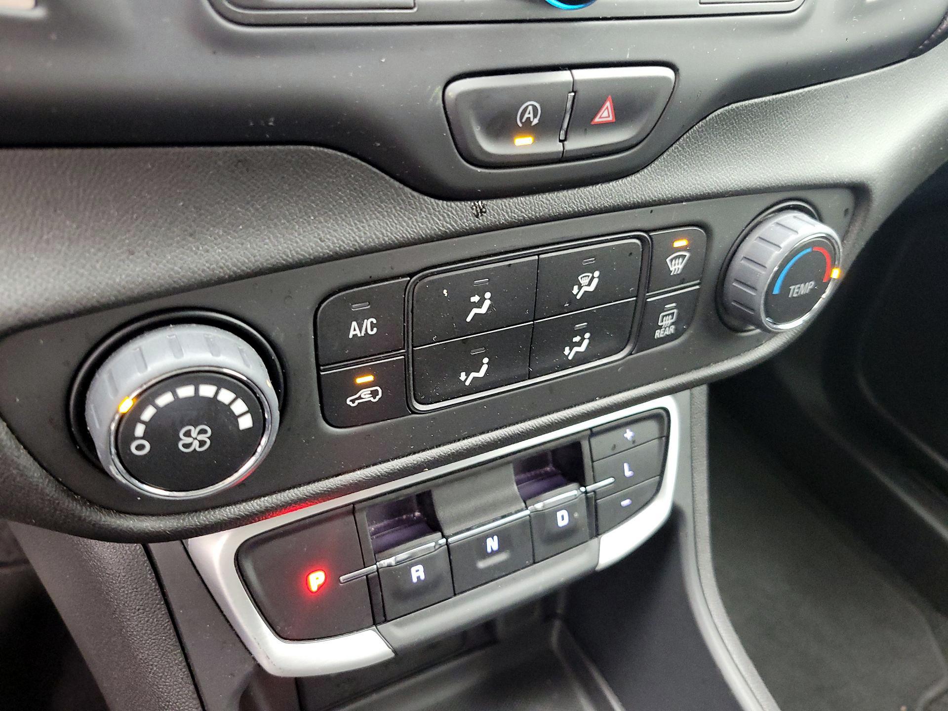 Thumbnail: 2024 GMC Terrain - 16