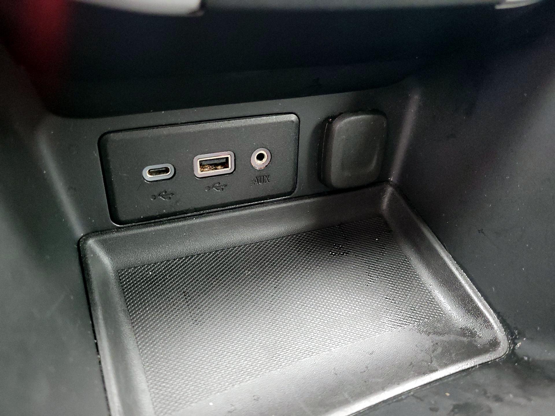 Thumbnail: 2024 GMC Terrain - 18