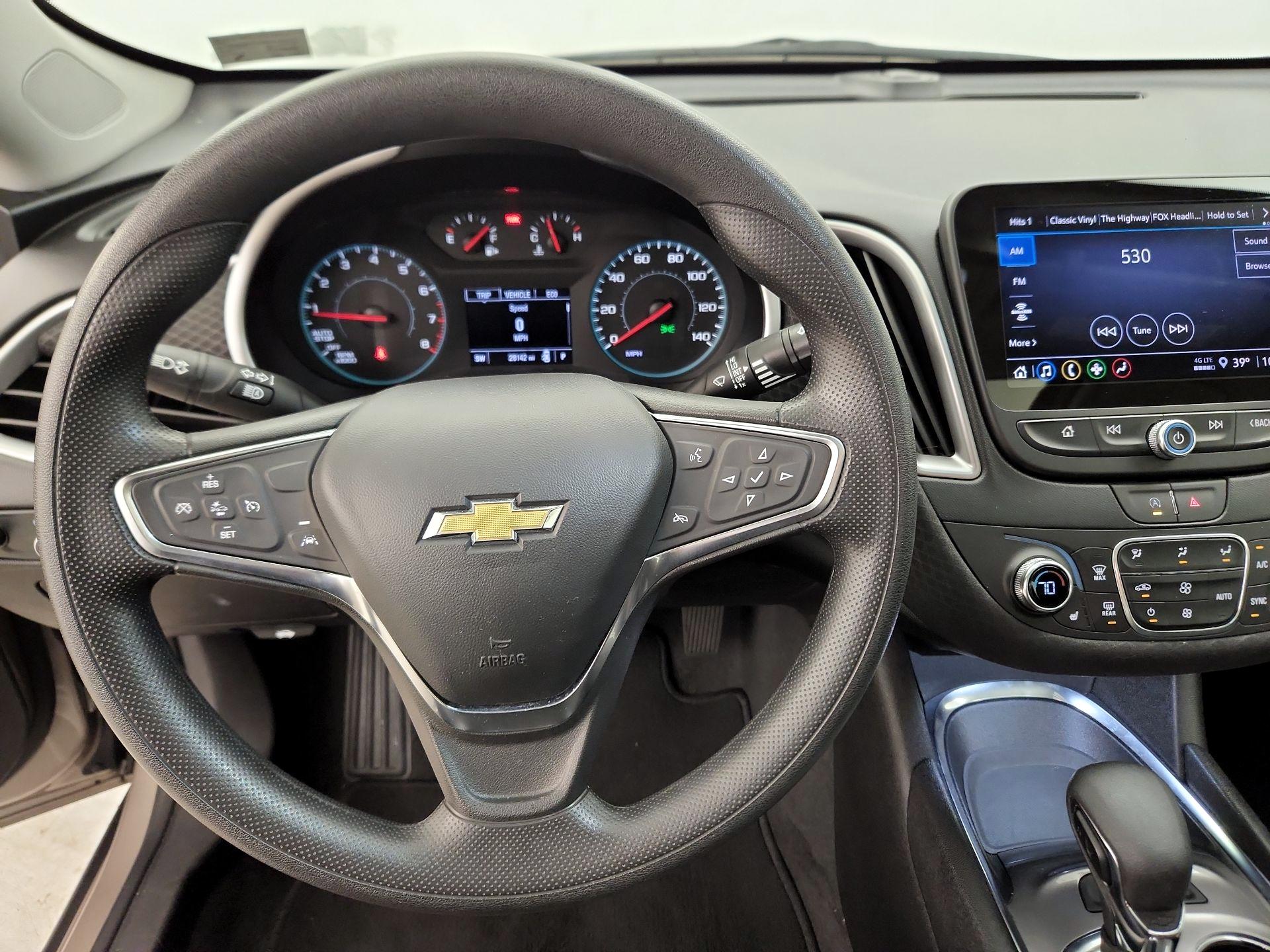 Thumbnail: 2024 Chevrolet Malibu - 10