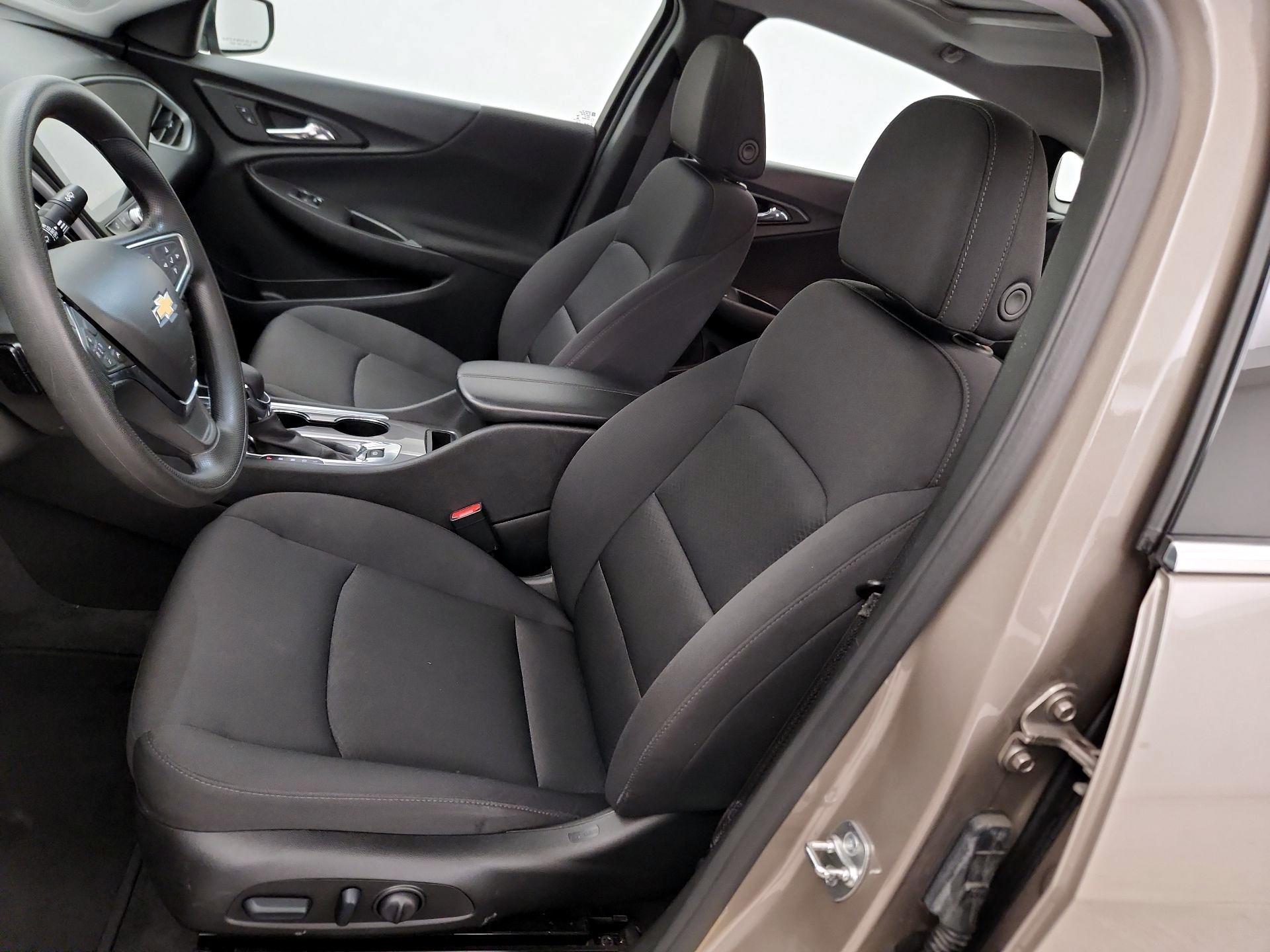 Thumbnail: 2024 Chevrolet Malibu - 11