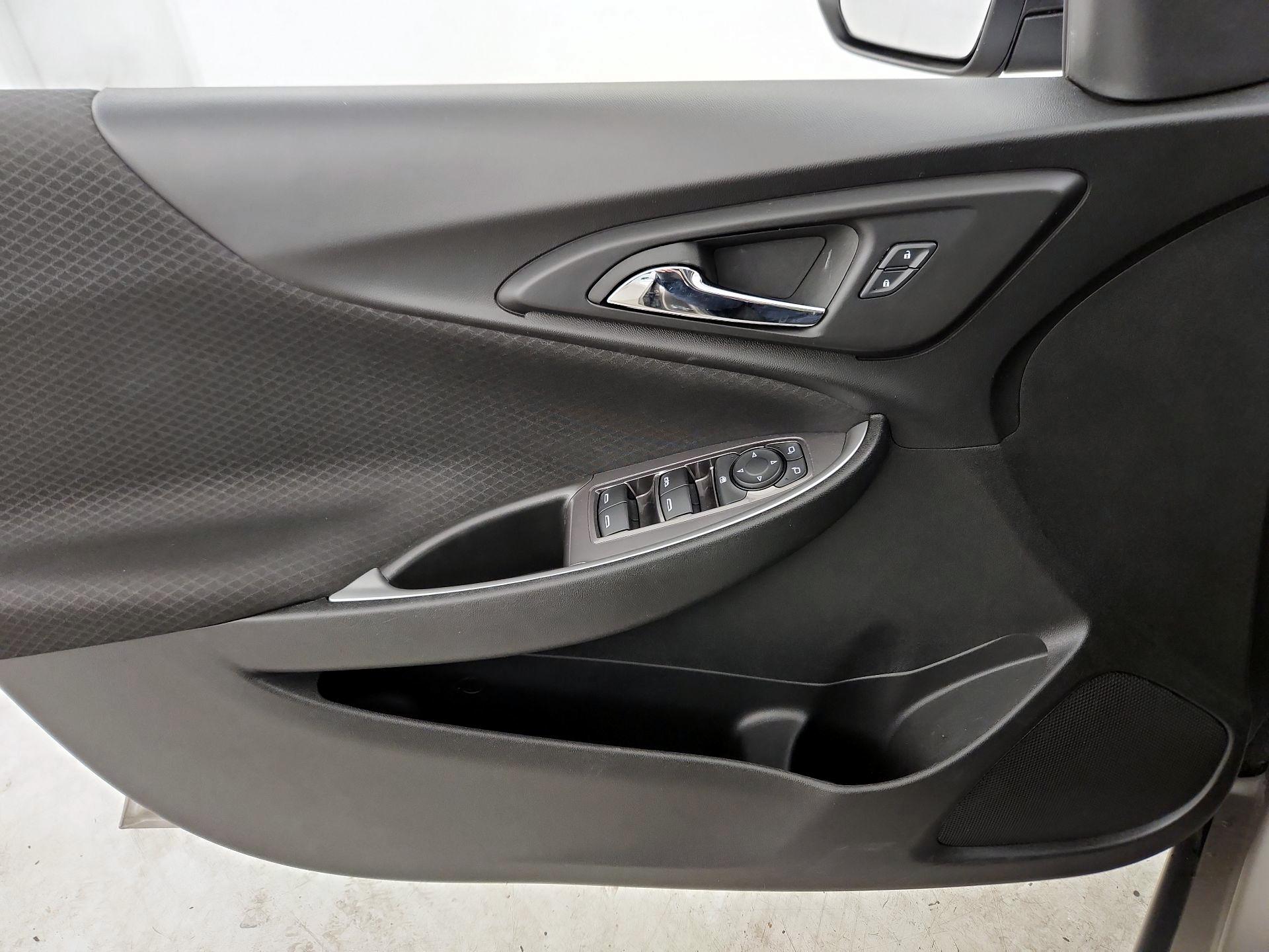 Thumbnail: 2024 Chevrolet Malibu - 12