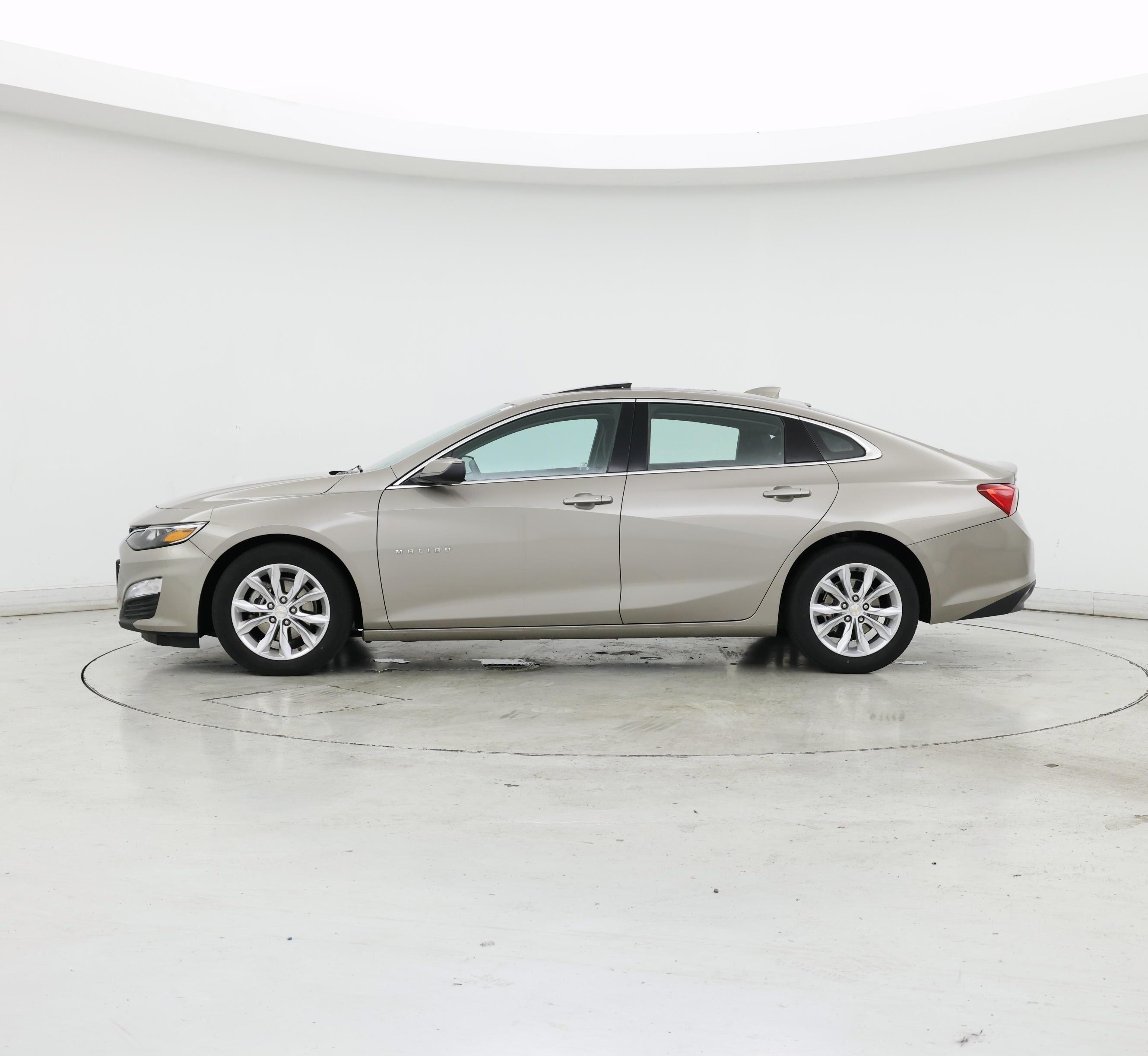 Thumbnail: 2024 Chevrolet Malibu - 3