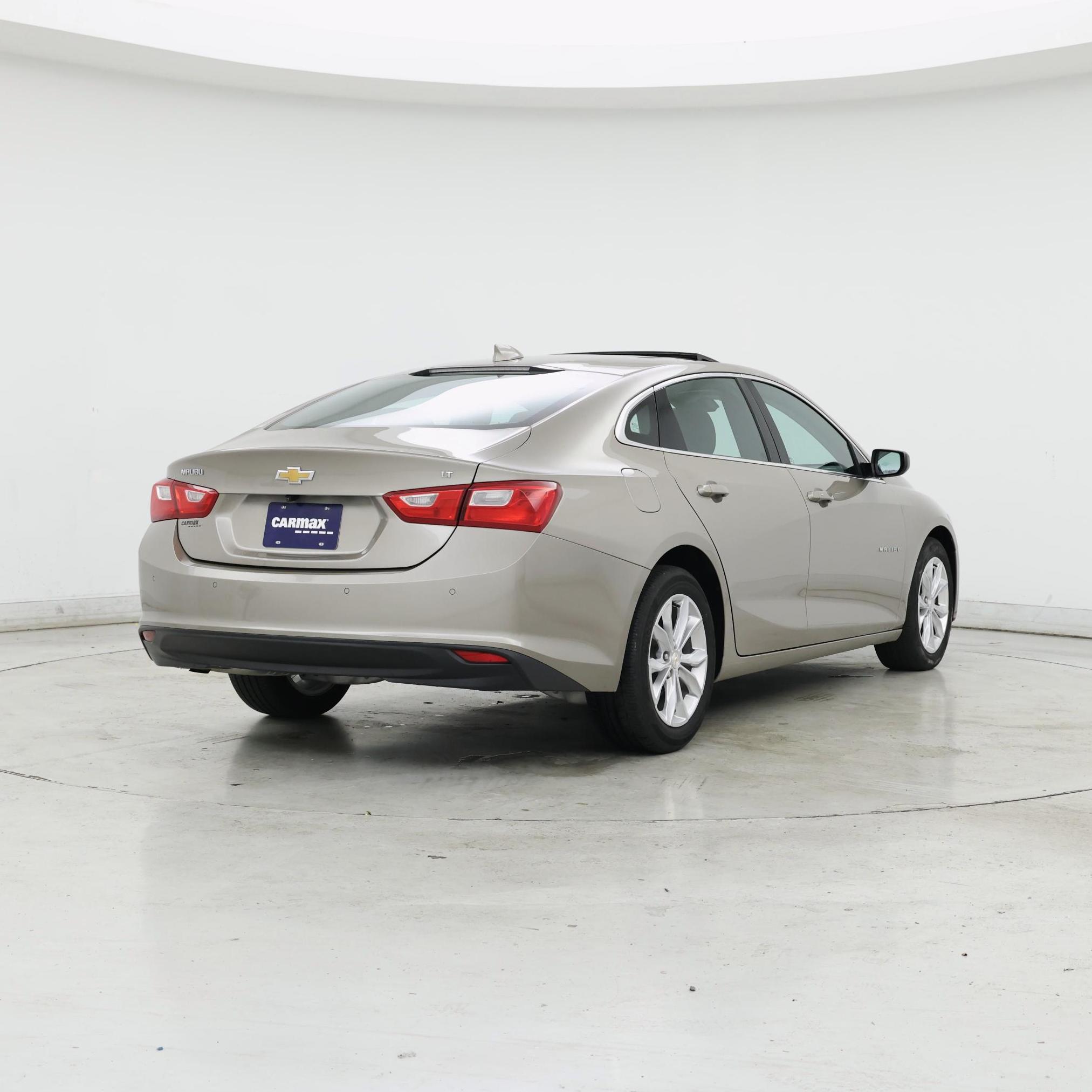 Thumbnail: 2024 Chevrolet Malibu - 8