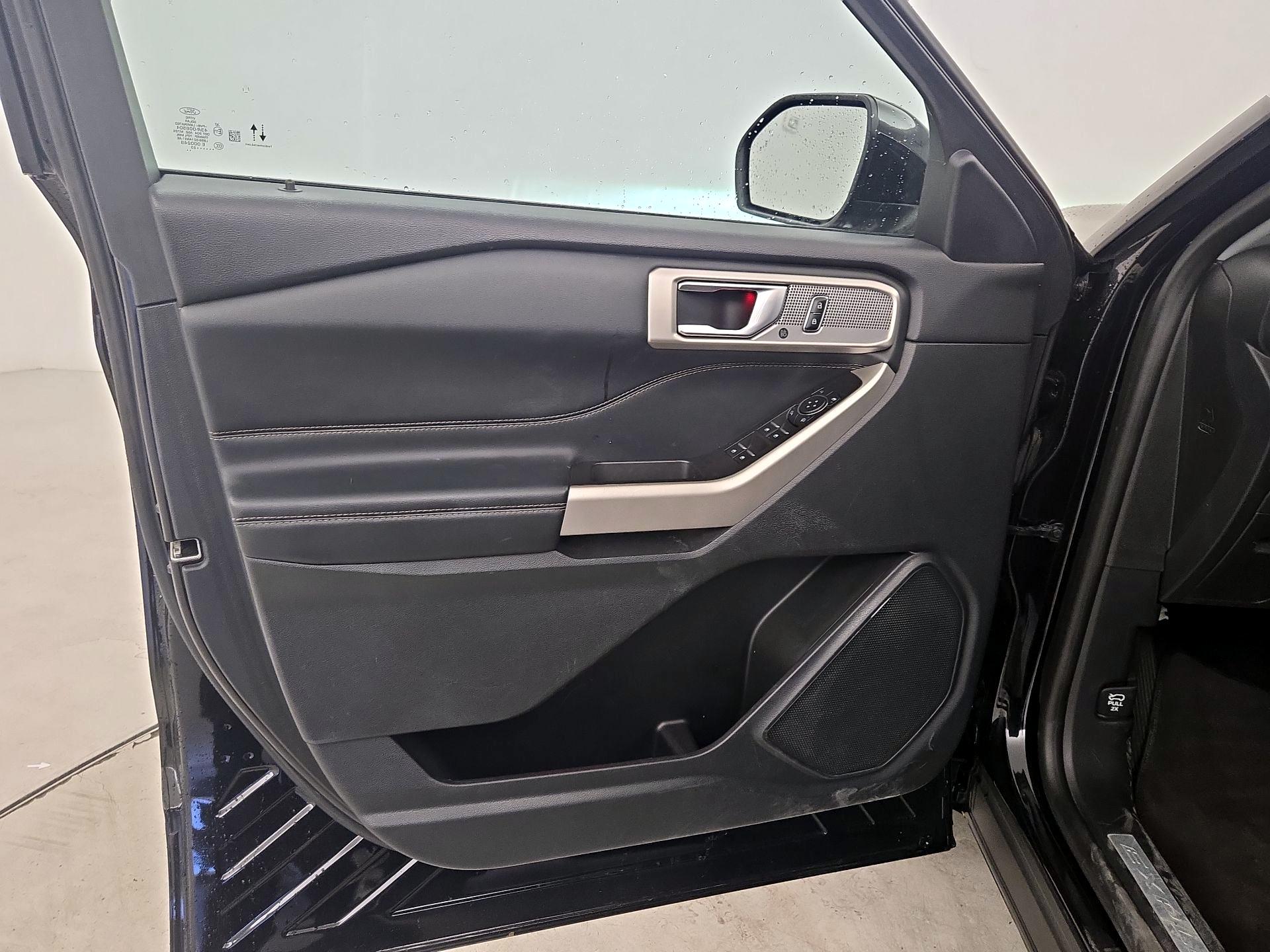 Thumbnail: 2023 Ford Explorer - 12