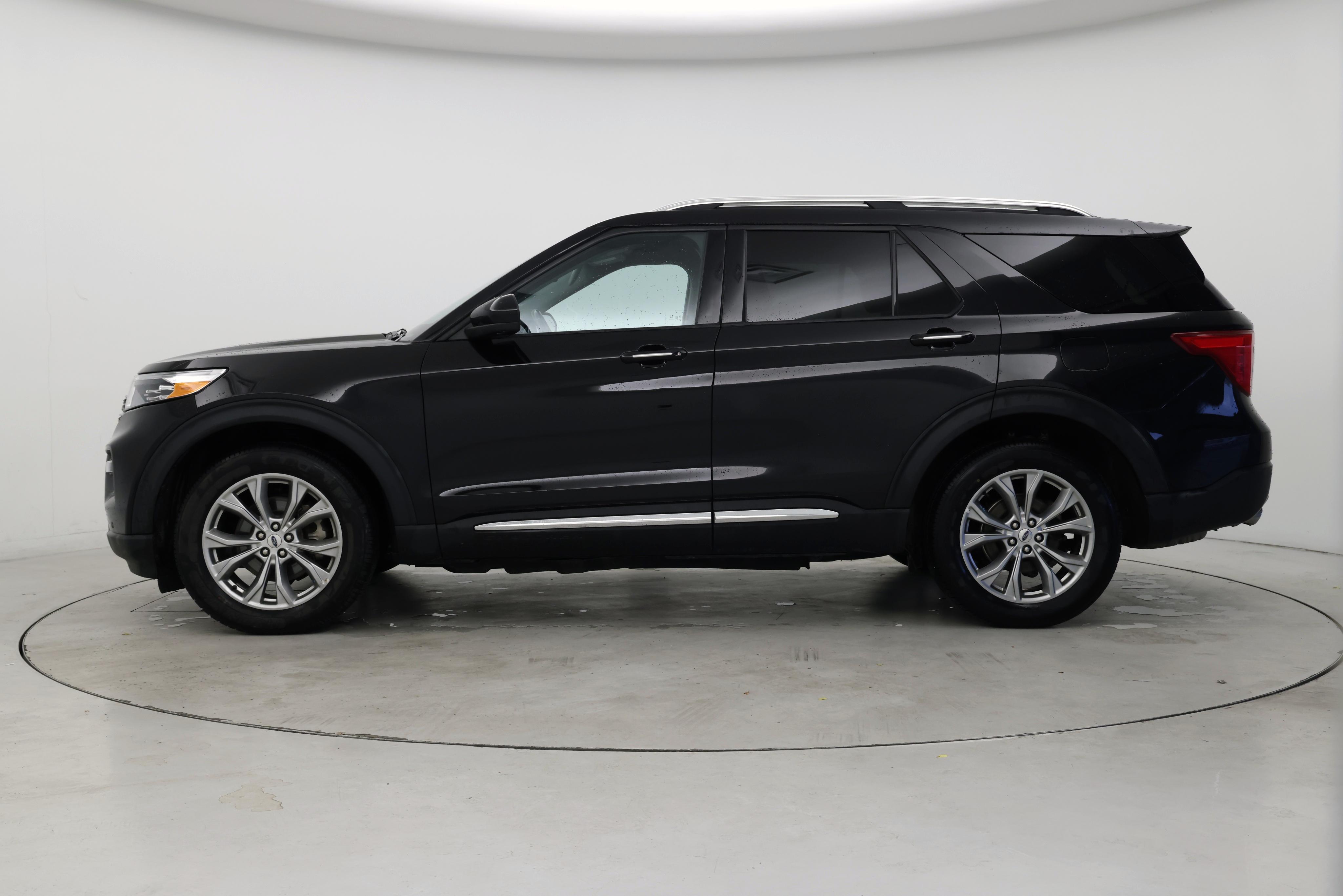 Thumbnail: 2023 Ford Explorer - 3