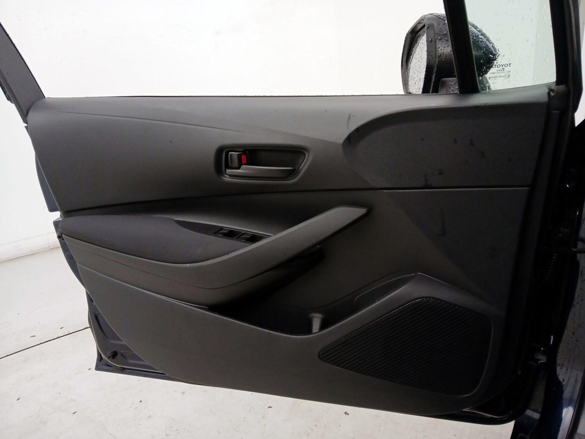 Thumbnail: 2024 Toyota Corolla - 12