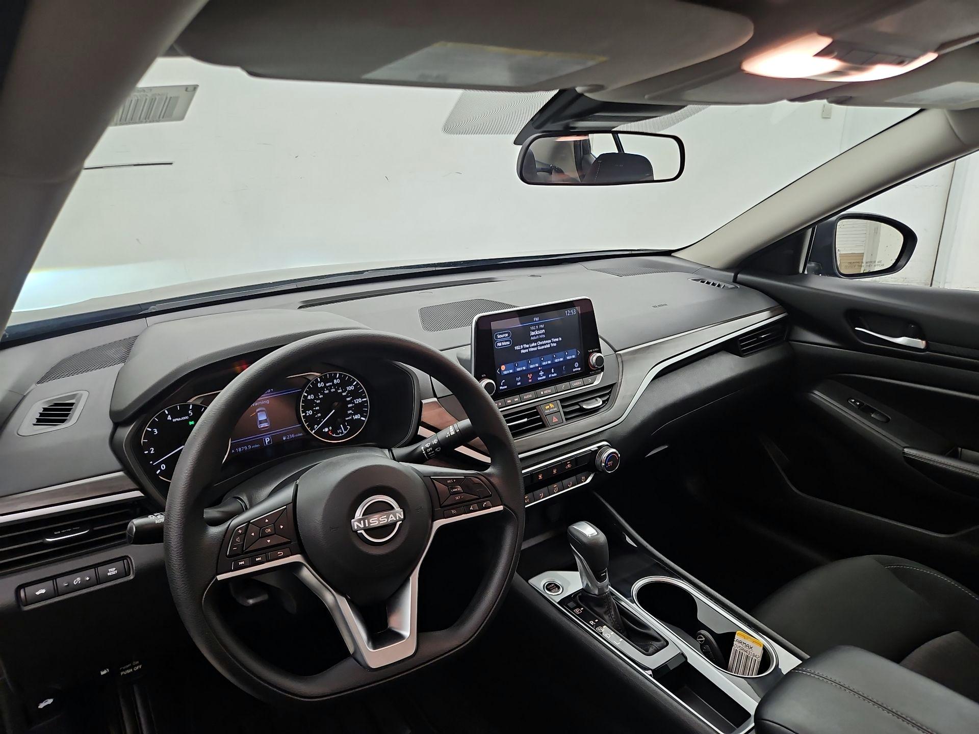 Thumbnail: 2024 Nissan Altima - 9