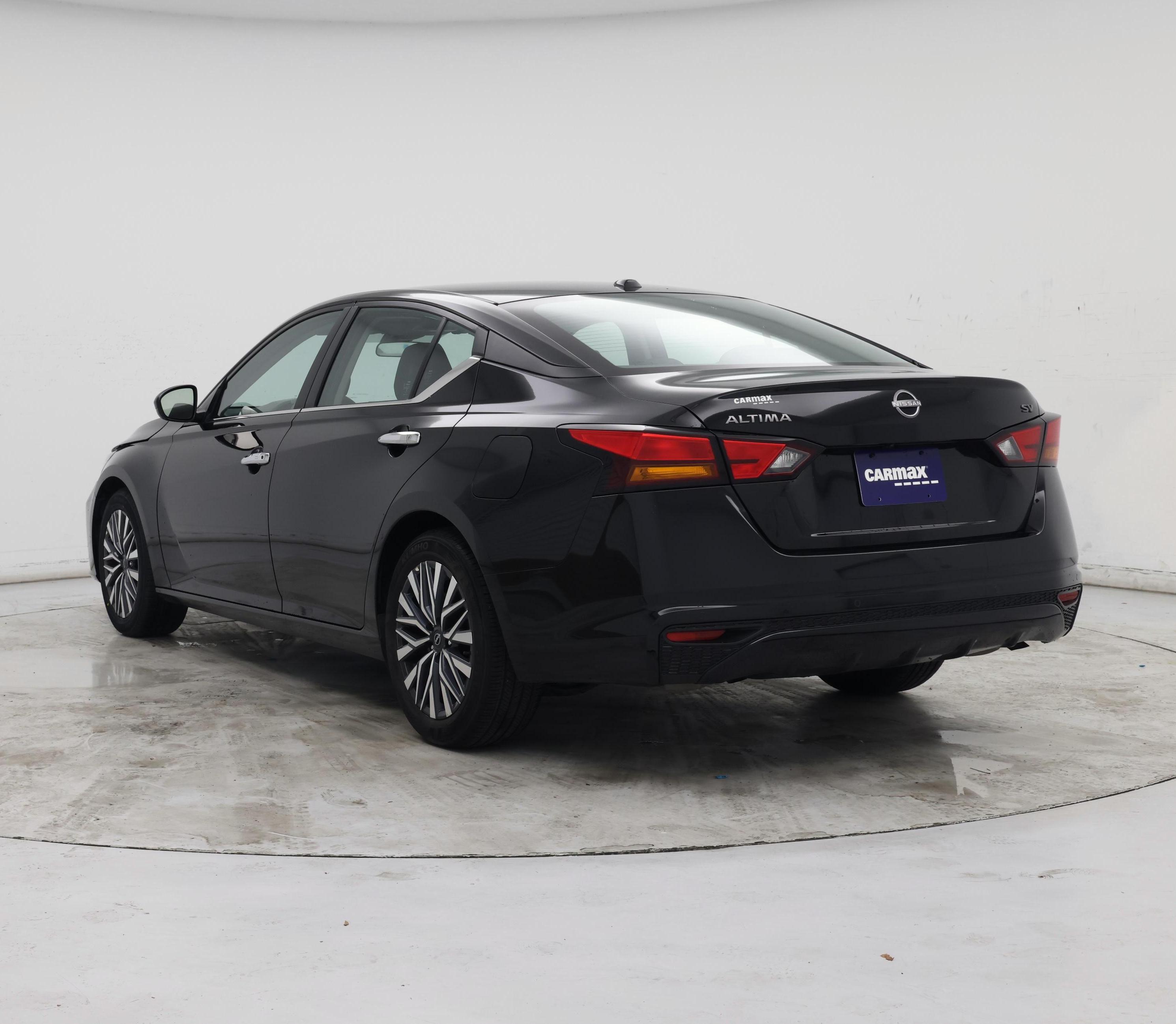 Thumbnail: 2024 Nissan Altima - 2