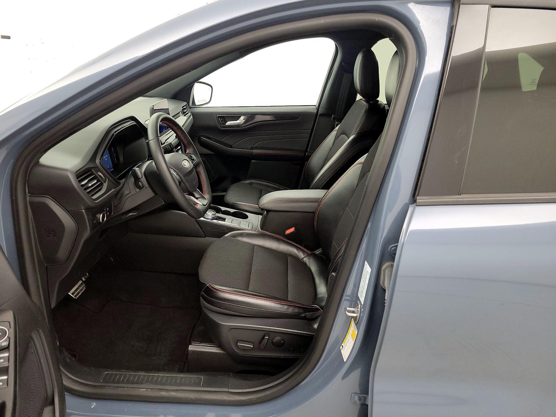 Thumbnail: 2024 Ford Escape - 11