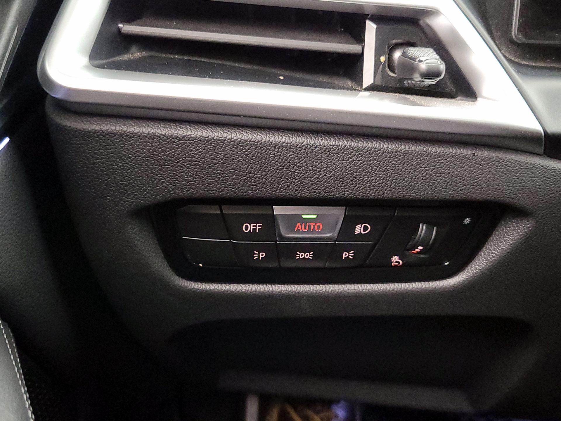 Thumbnail: 2025 BMW 4 Series - 13