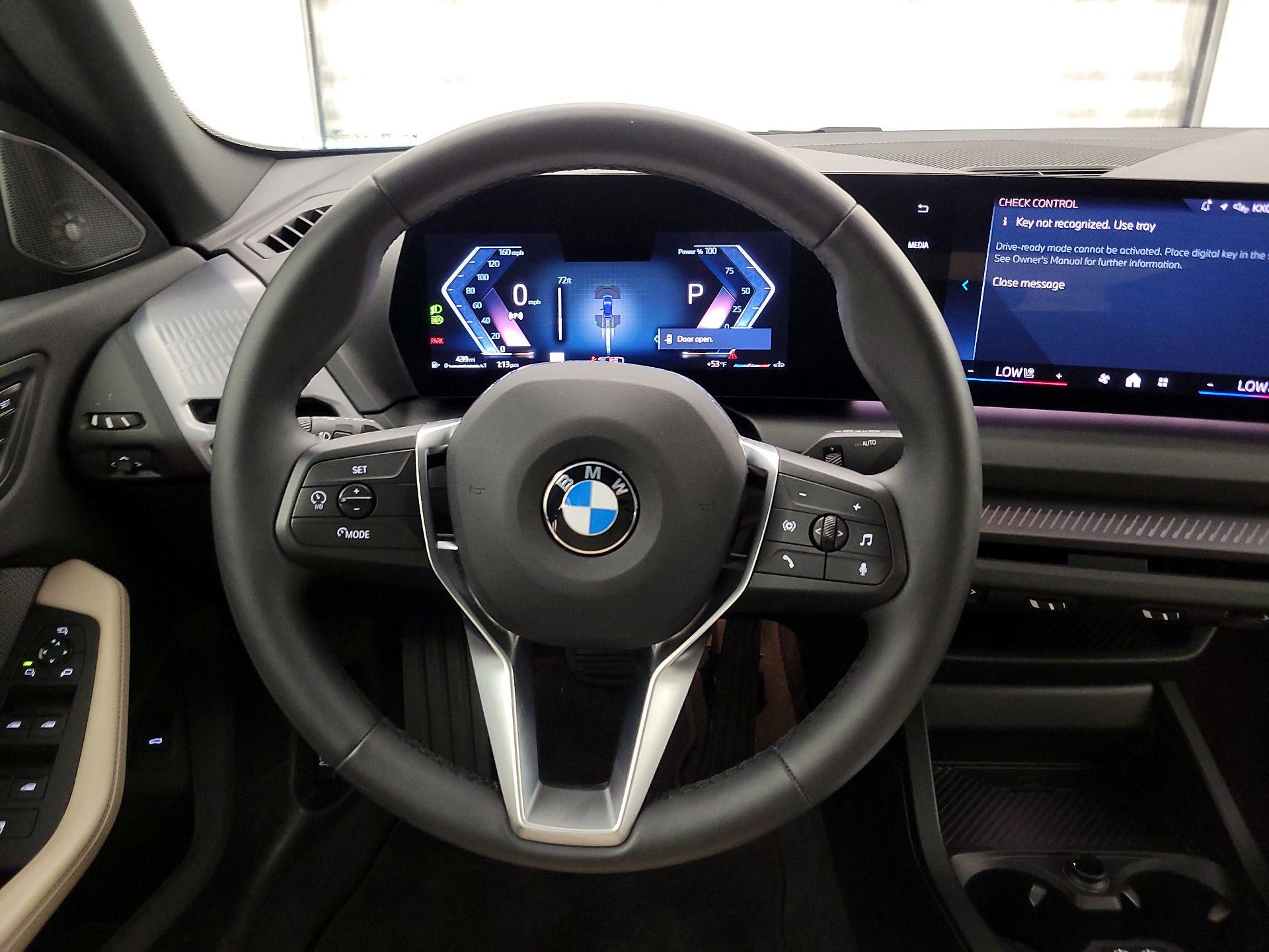 Thumbnail: 2025 BMW 2 Series - 10