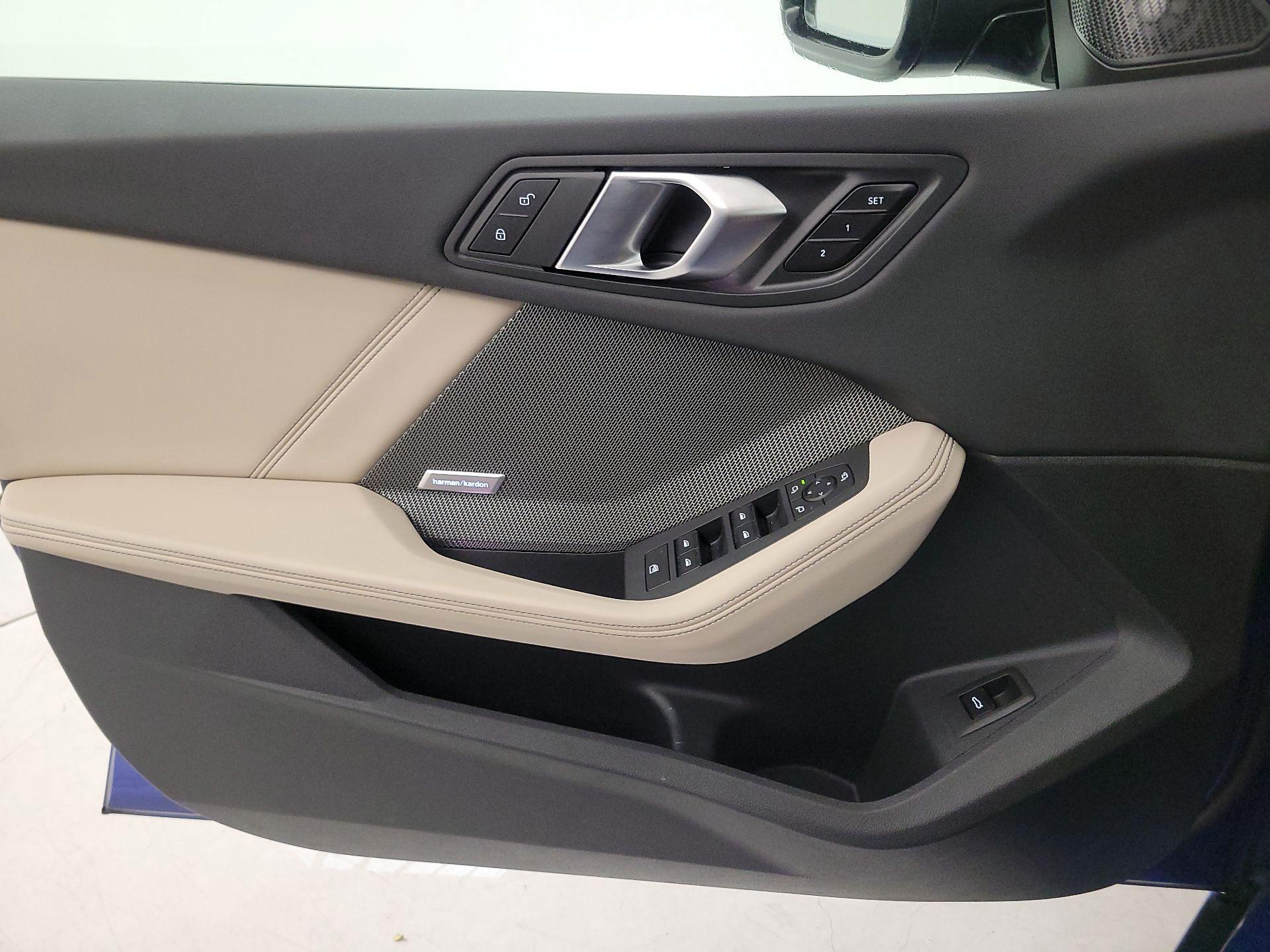 Thumbnail: 2025 BMW 2 Series - 12