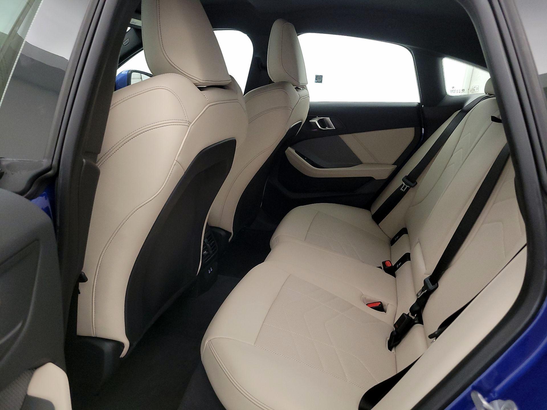 Thumbnail: 2025 BMW 2 Series - 19