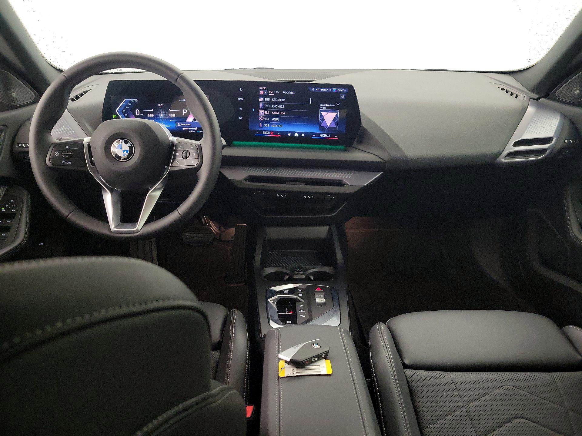 Thumbnail: 2025 BMW 2 Series - 9