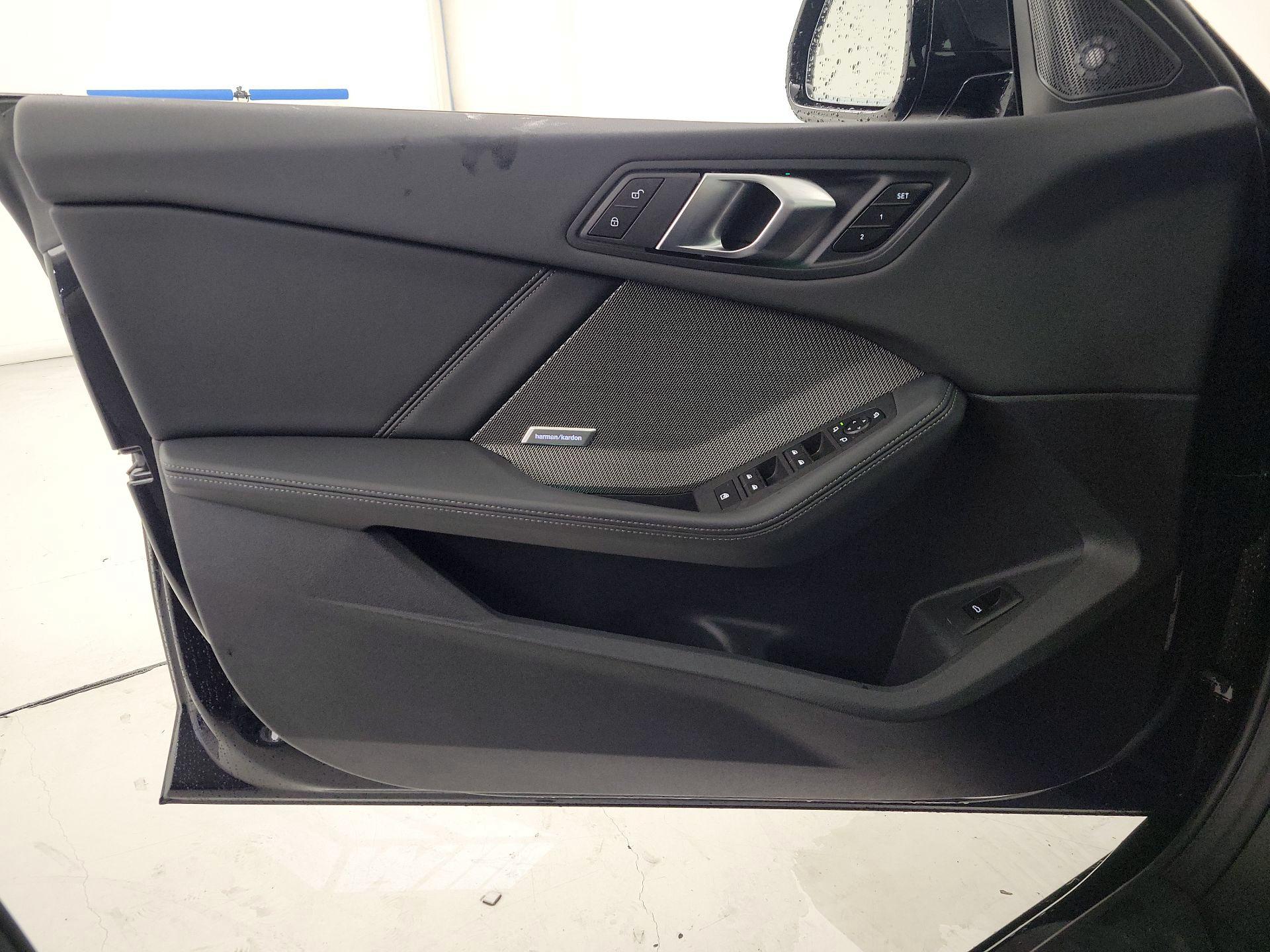 Thumbnail: 2025 BMW 2 Series - 12