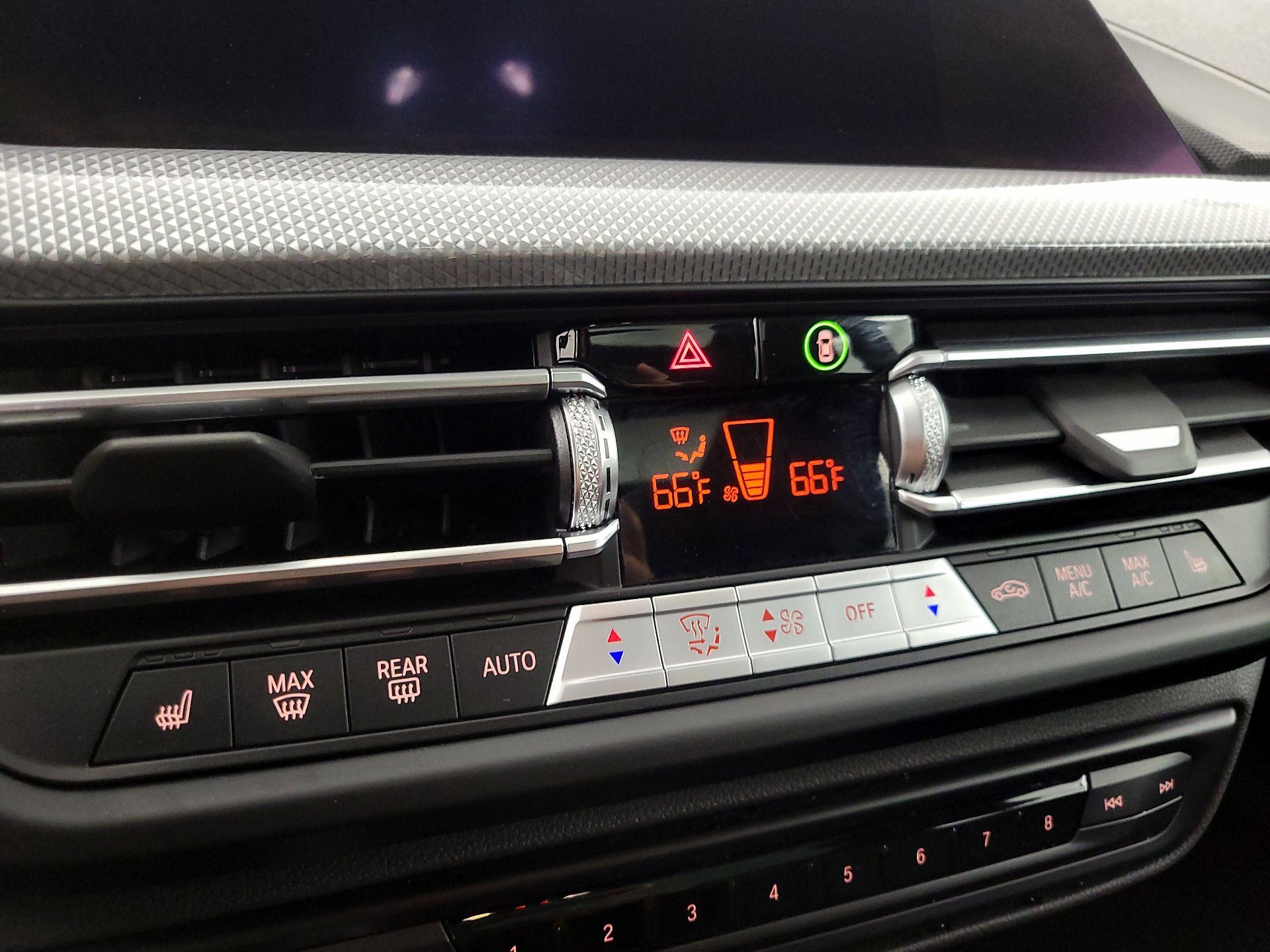 Thumbnail: 2024 BMW 2 Series - 17