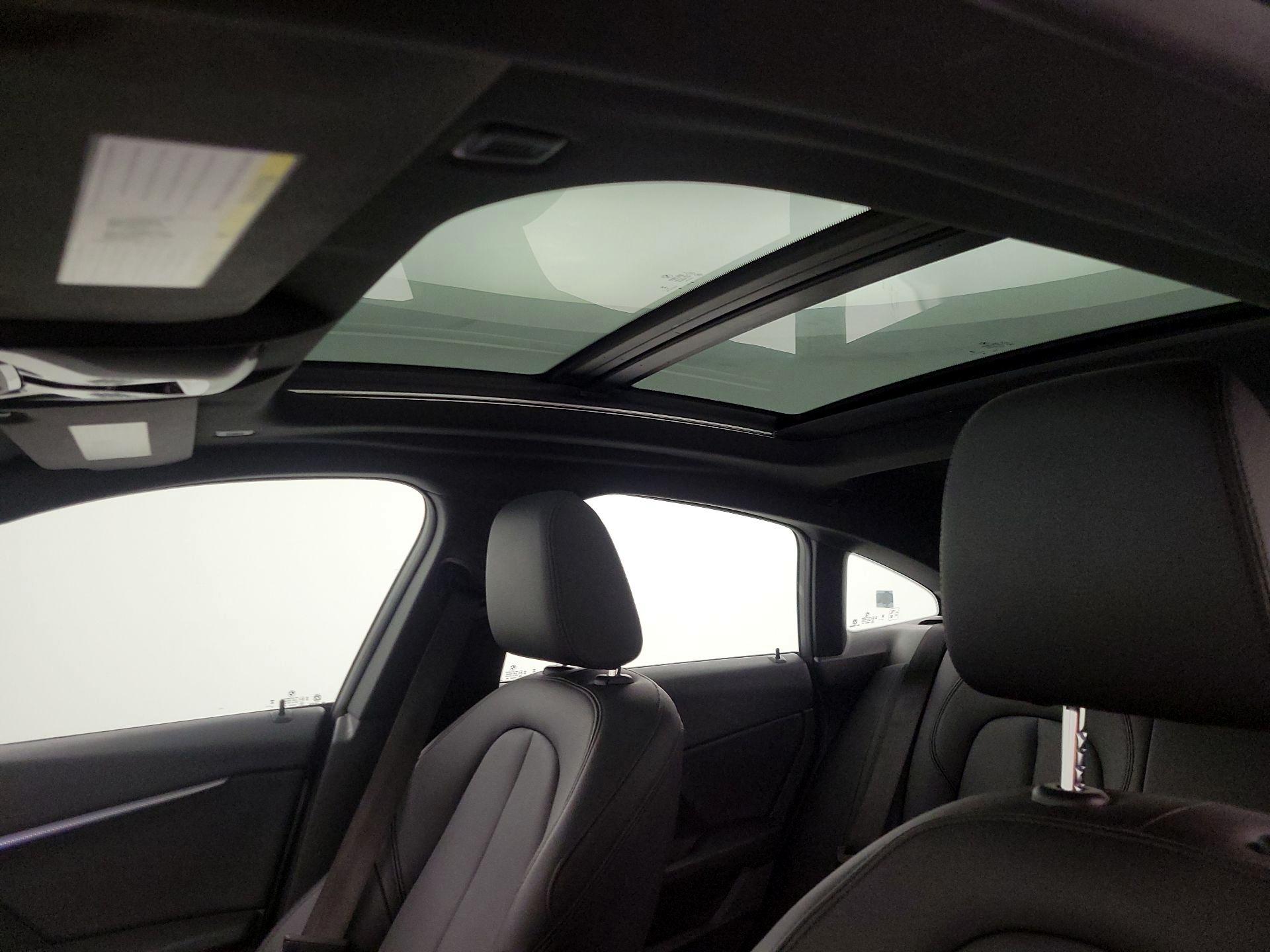 Thumbnail: 2024 BMW 2 Series - 20