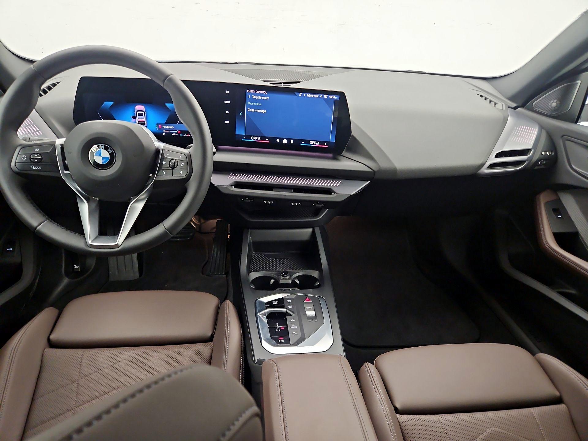 Thumbnail: 2025 BMW 2 Series - 9