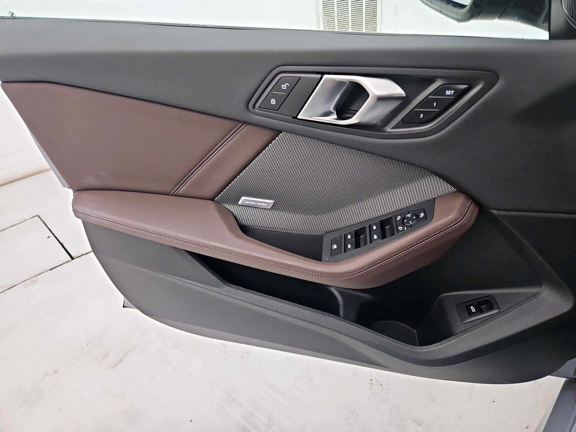 Thumbnail: 2025 BMW 2 Series - 12