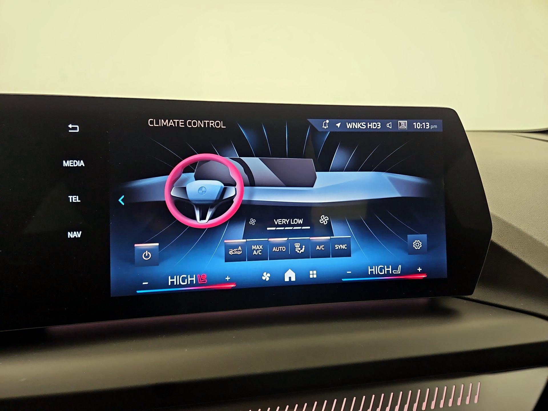 Thumbnail: 2025 BMW 2 Series - 15