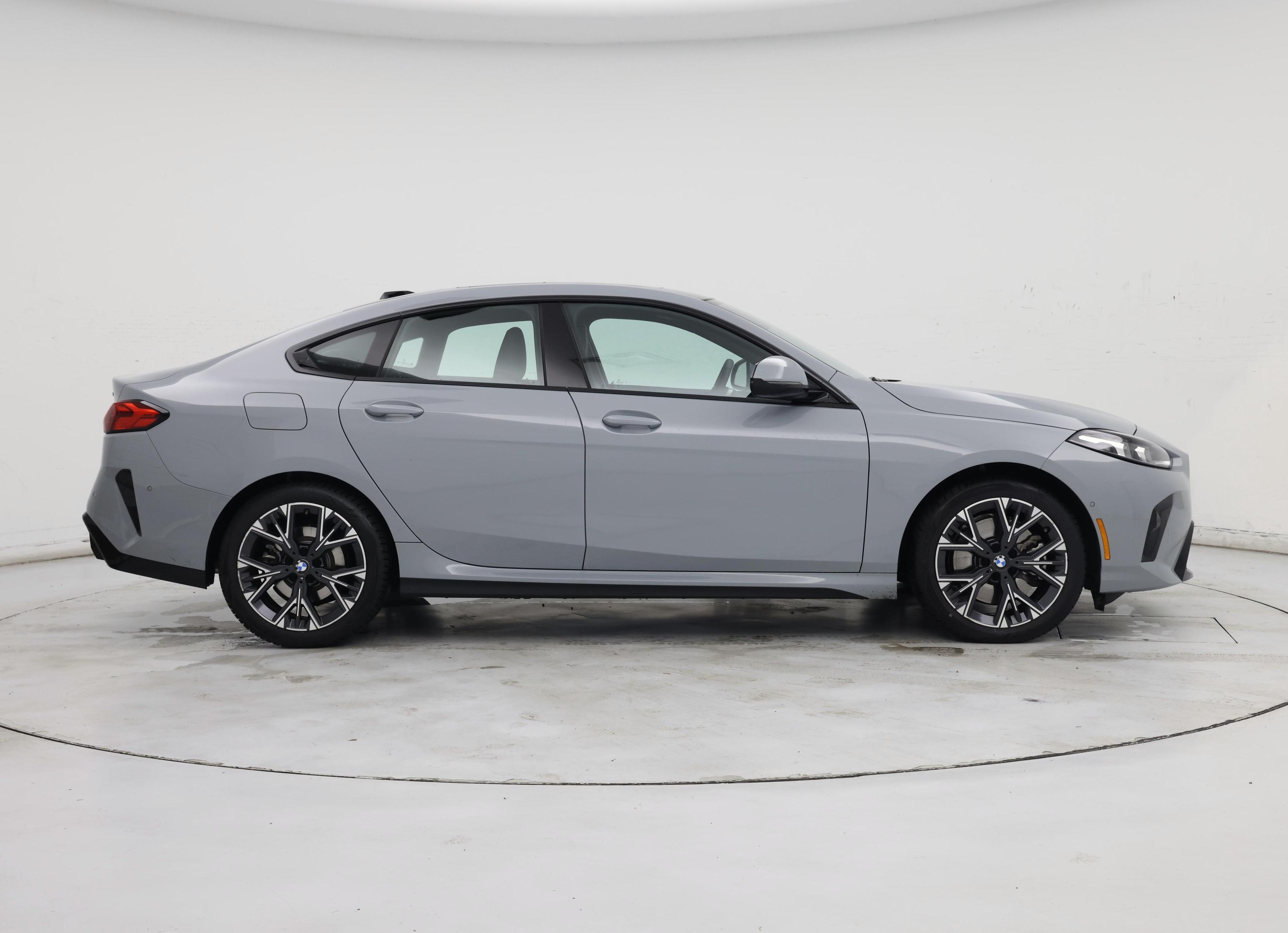 Thumbnail: 2025 BMW 2 Series - 7