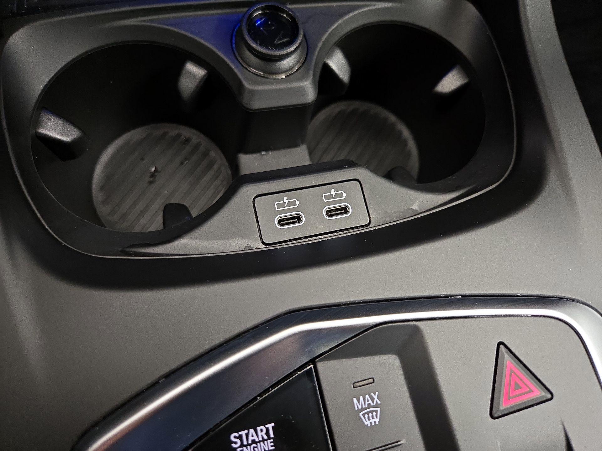 Thumbnail: 2025 BMW 2 Series - 17