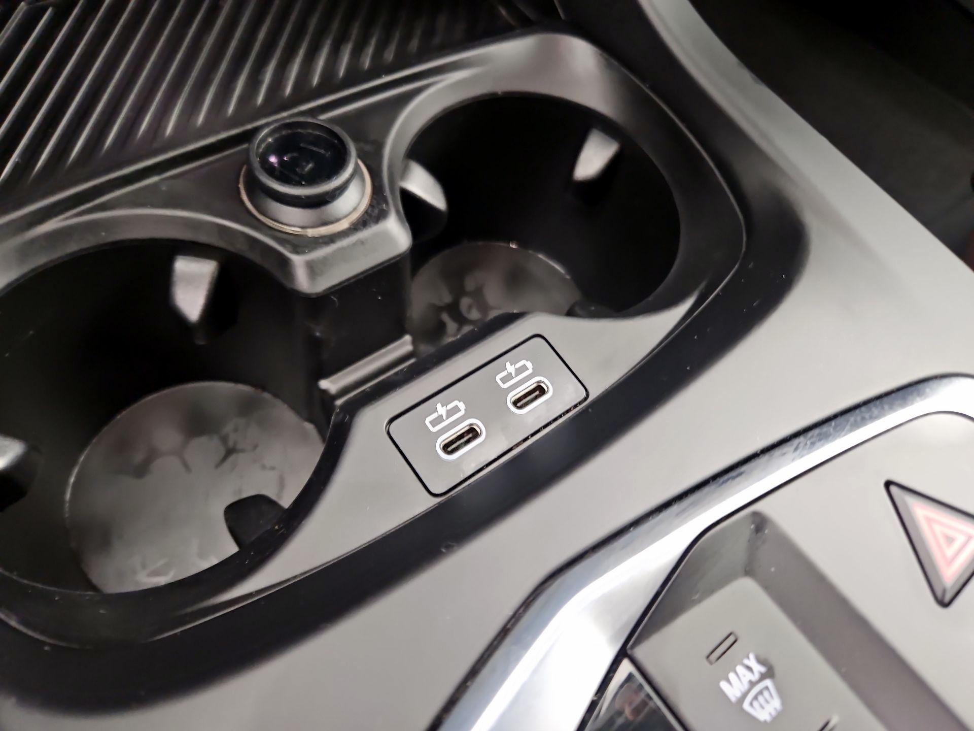 Thumbnail: 2025 BMW 2 Series - 17