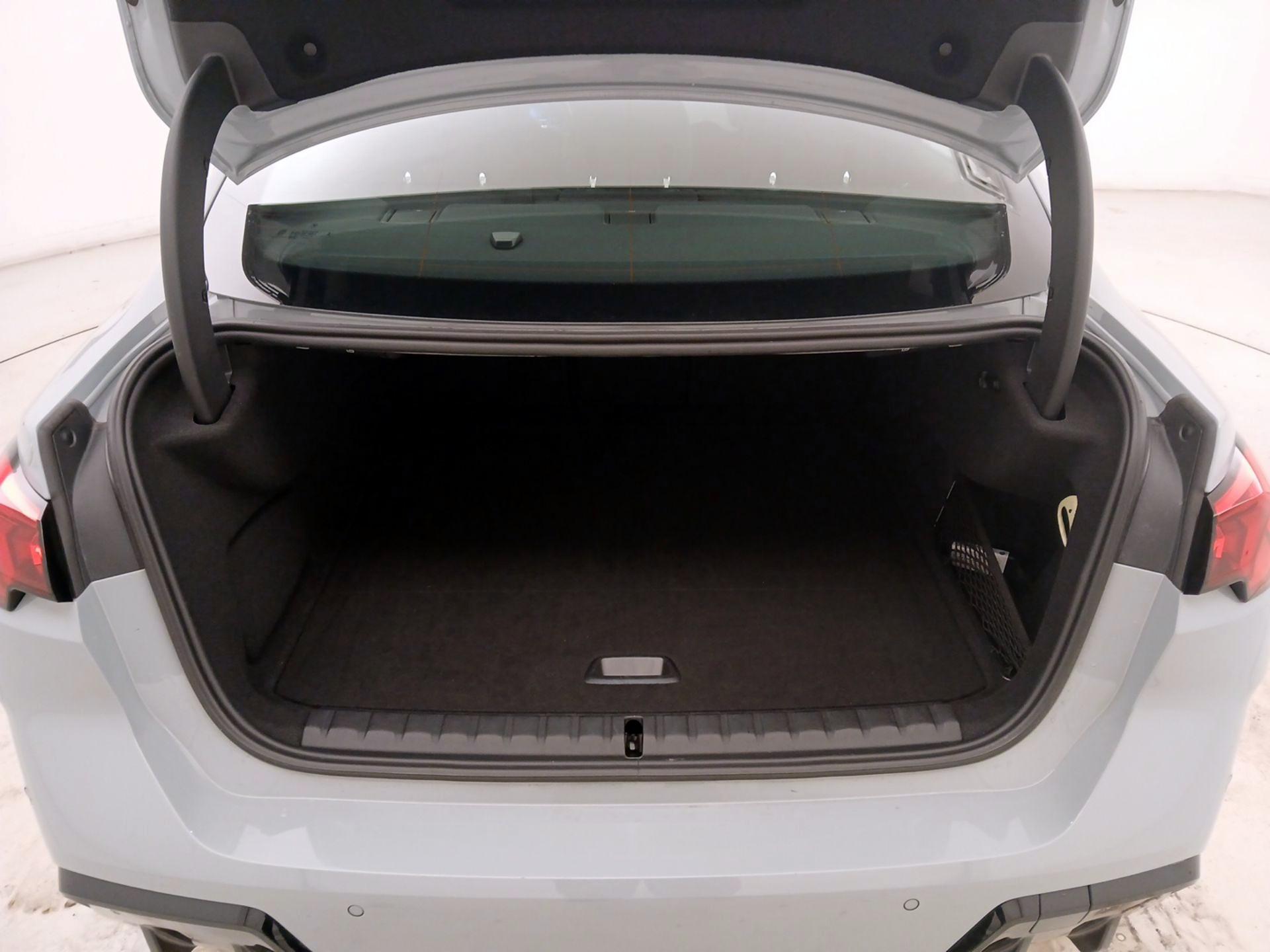 Thumbnail: 2025 BMW 2 Series - 19