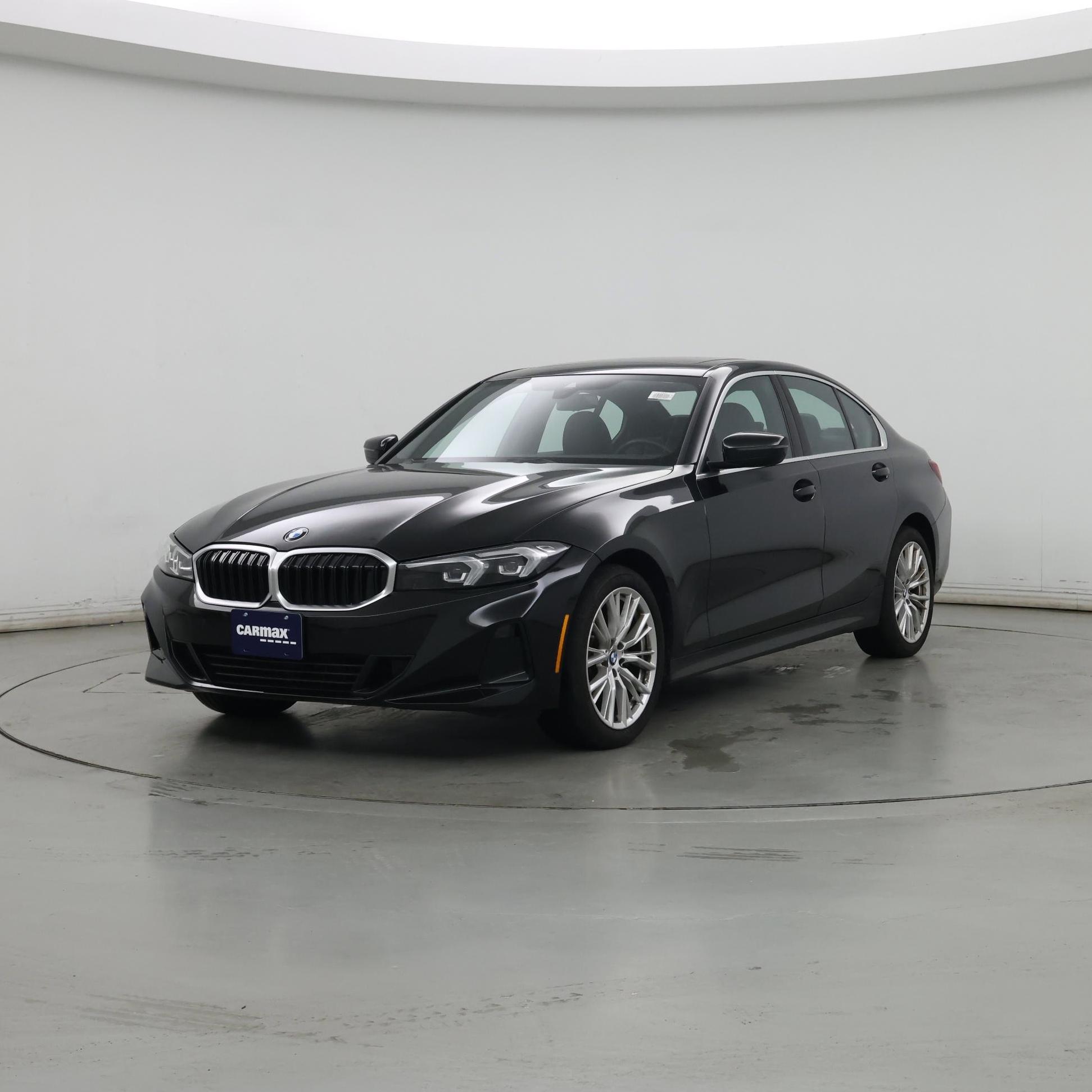 Thumbnail: 2024 BMW 3 Series - 4