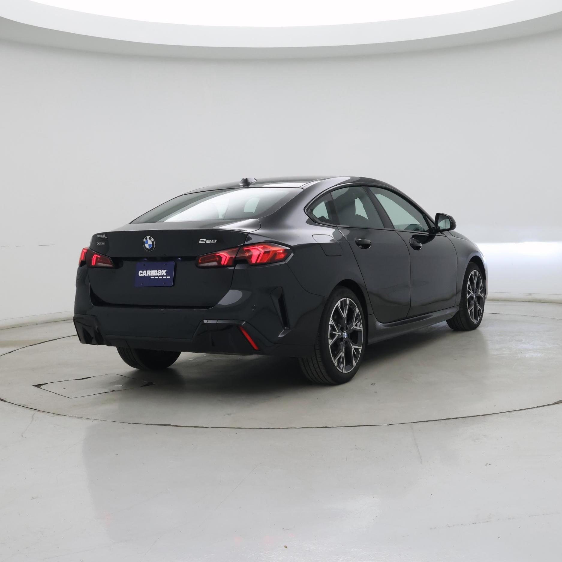 Thumbnail: 2025 BMW 2 Series - 8