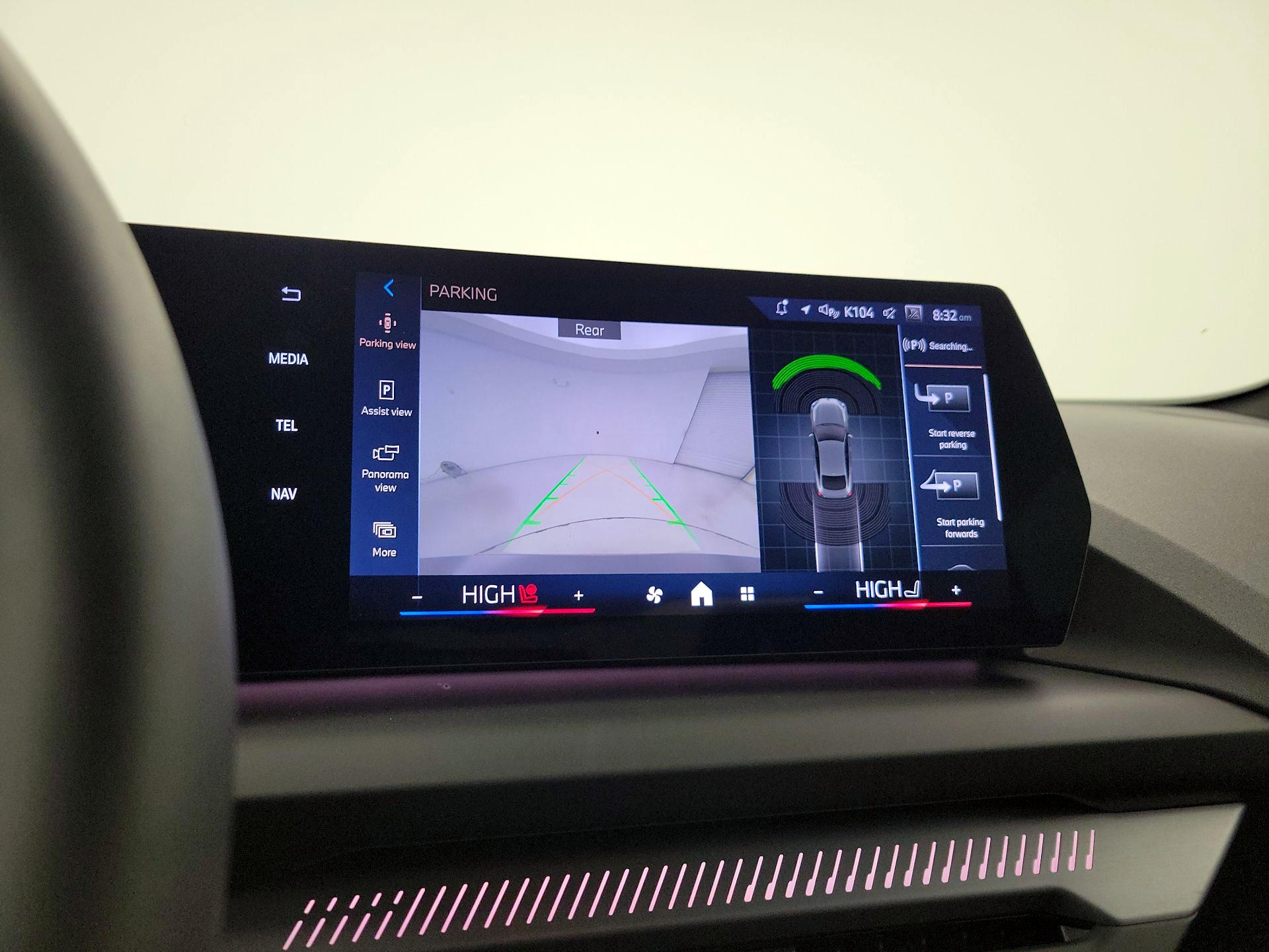 Thumbnail: 2025 BMW 2 Series - 13