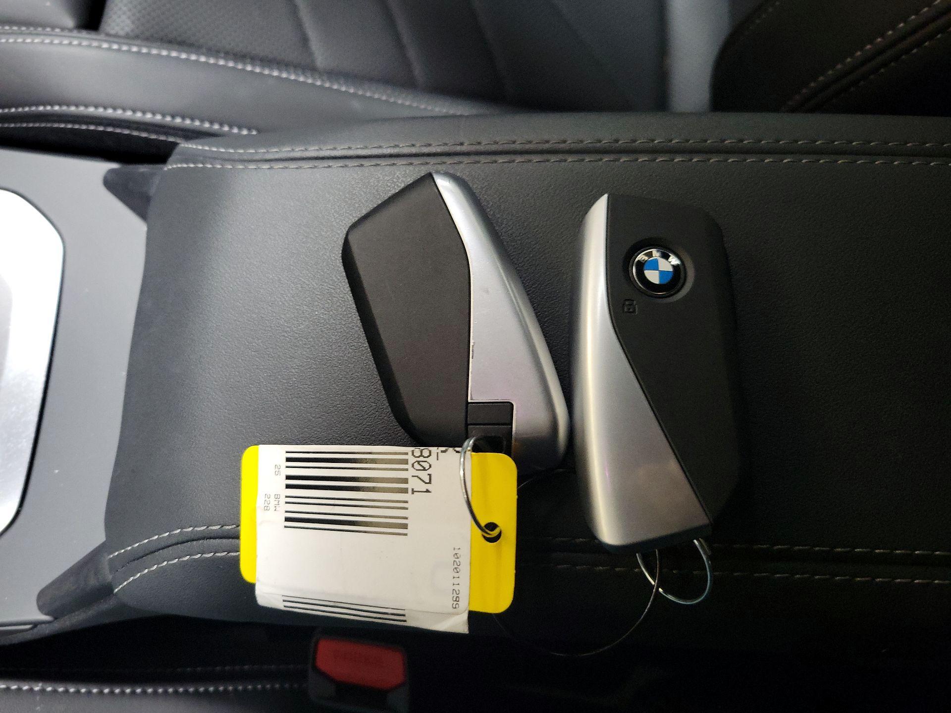 Thumbnail: 2025 BMW 2 Series - 20