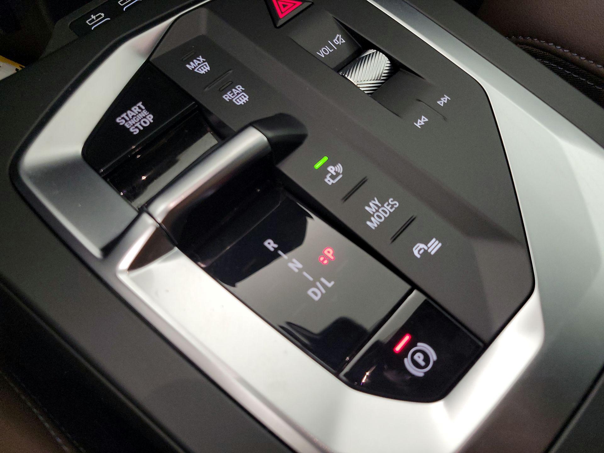 Thumbnail: 2025 BMW 2 Series - 16