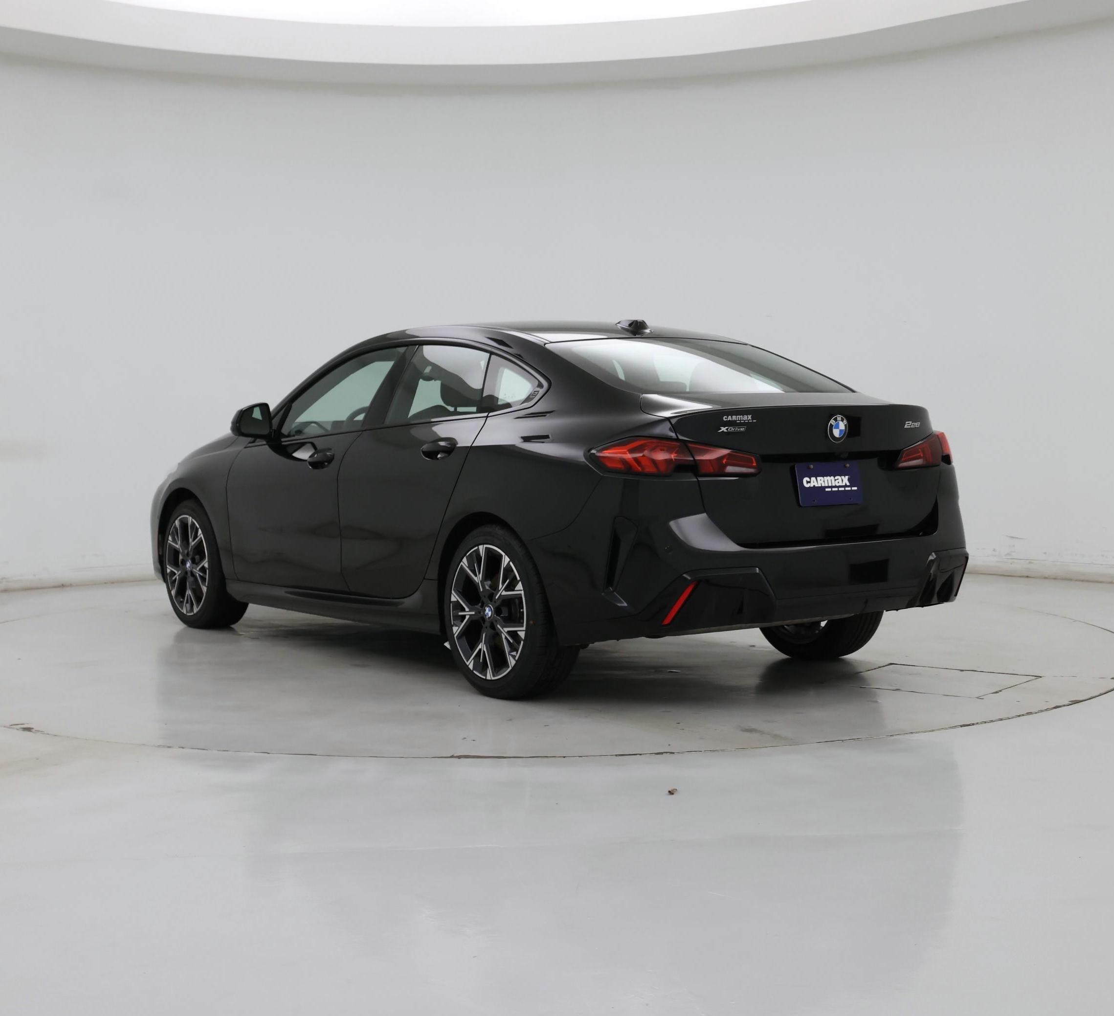 Thumbnail: 2025 BMW 2 Series - 2