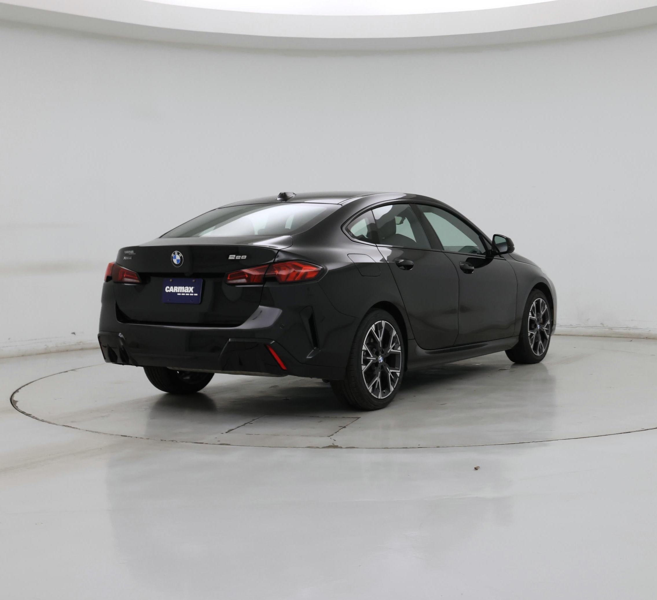 Thumbnail: 2025 BMW 2 Series - 8