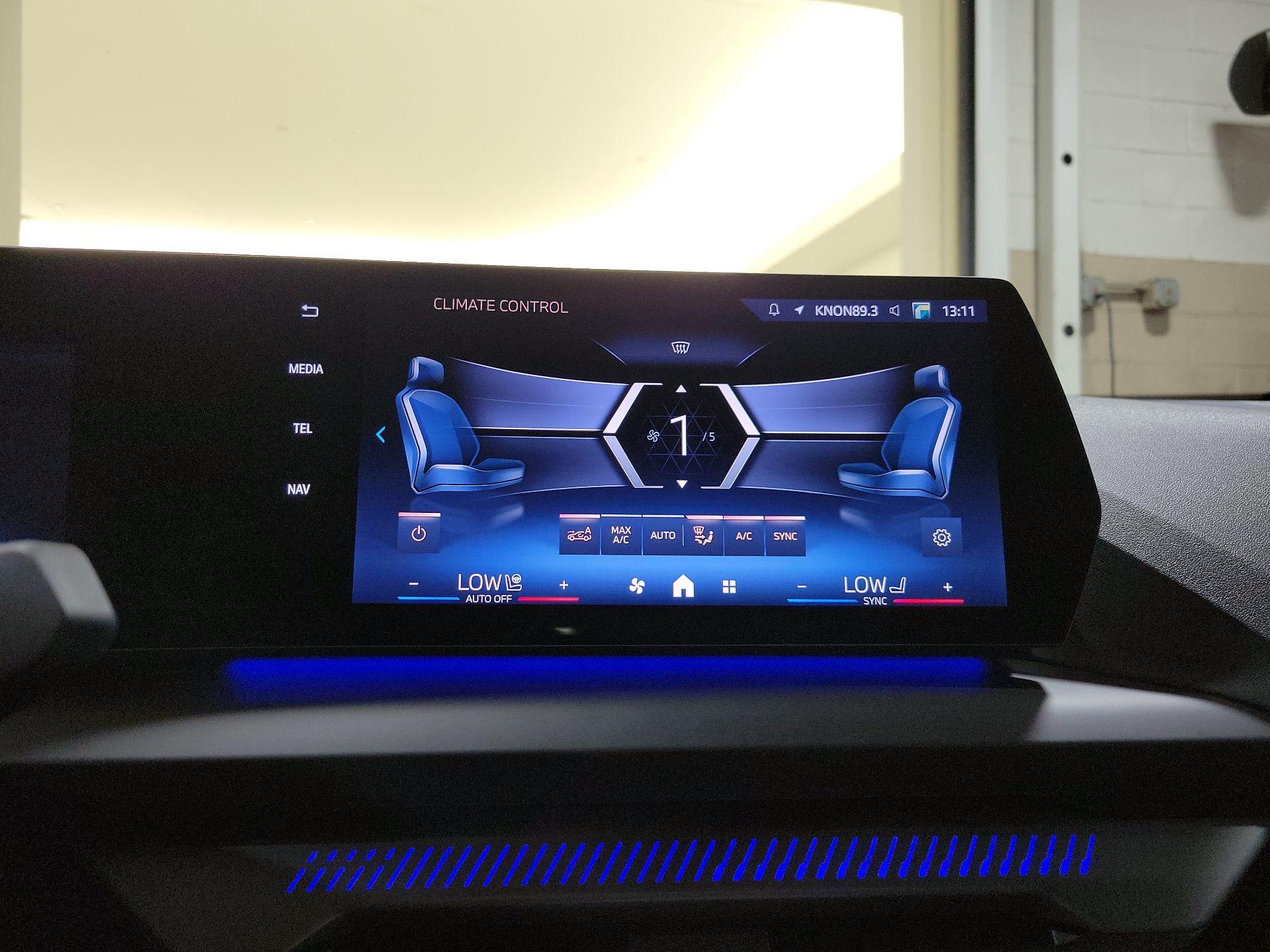 Thumbnail: 2025 BMW 2 Series - 15