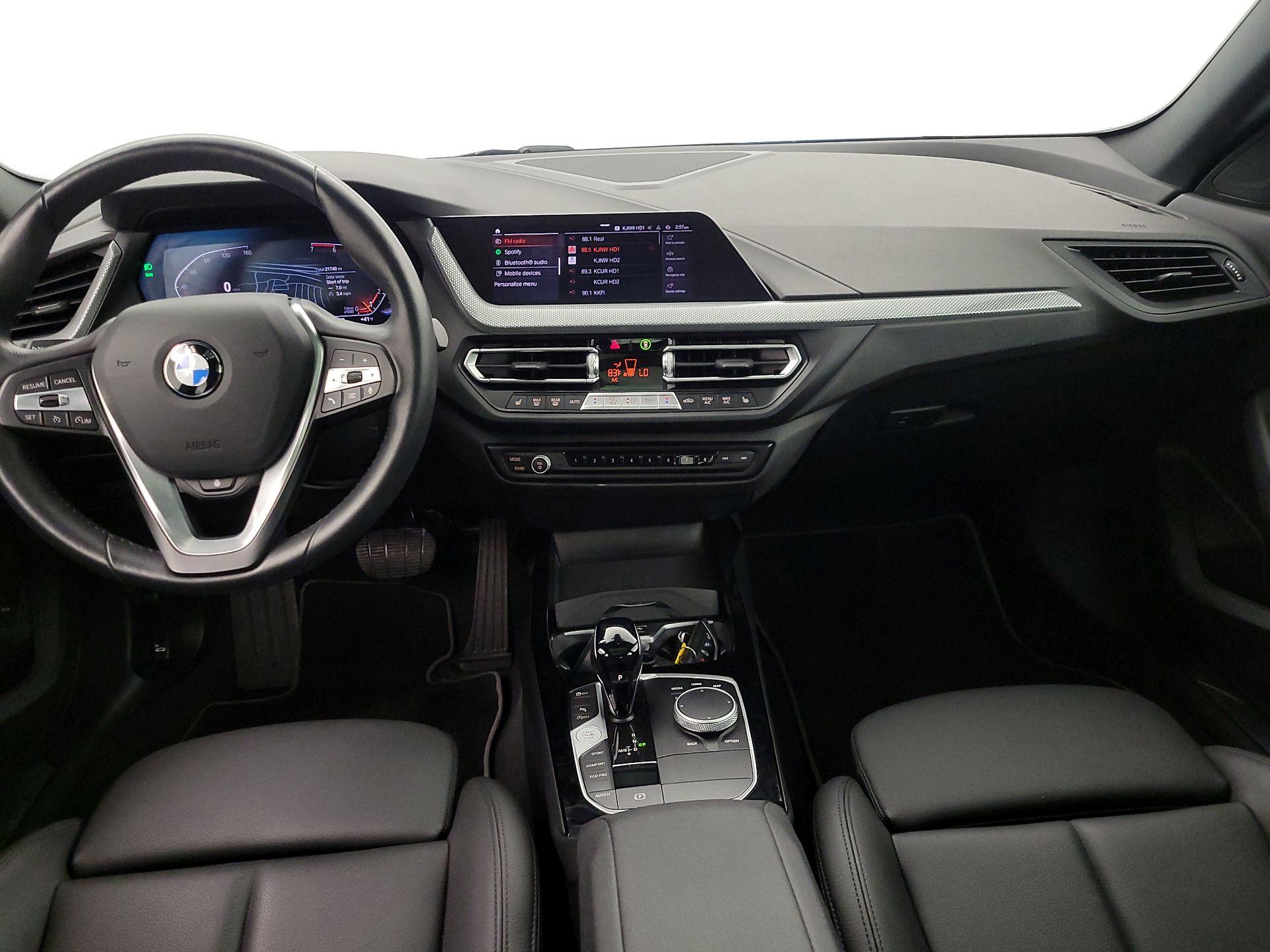 Thumbnail: 2024 BMW 2 Series - 9