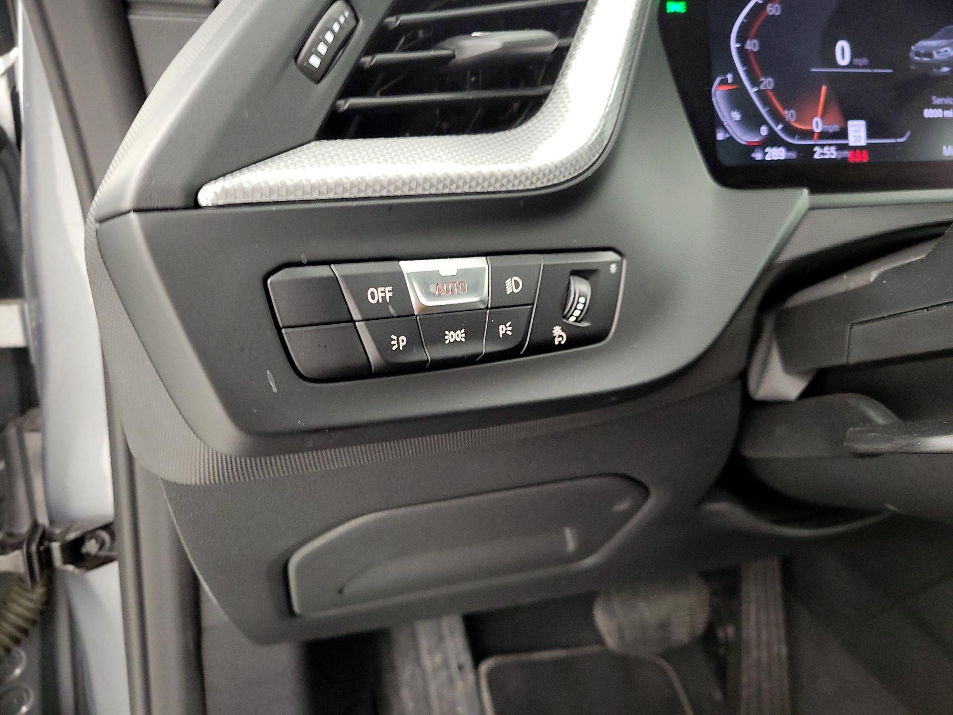 Thumbnail: 2024 BMW 2 Series - 13