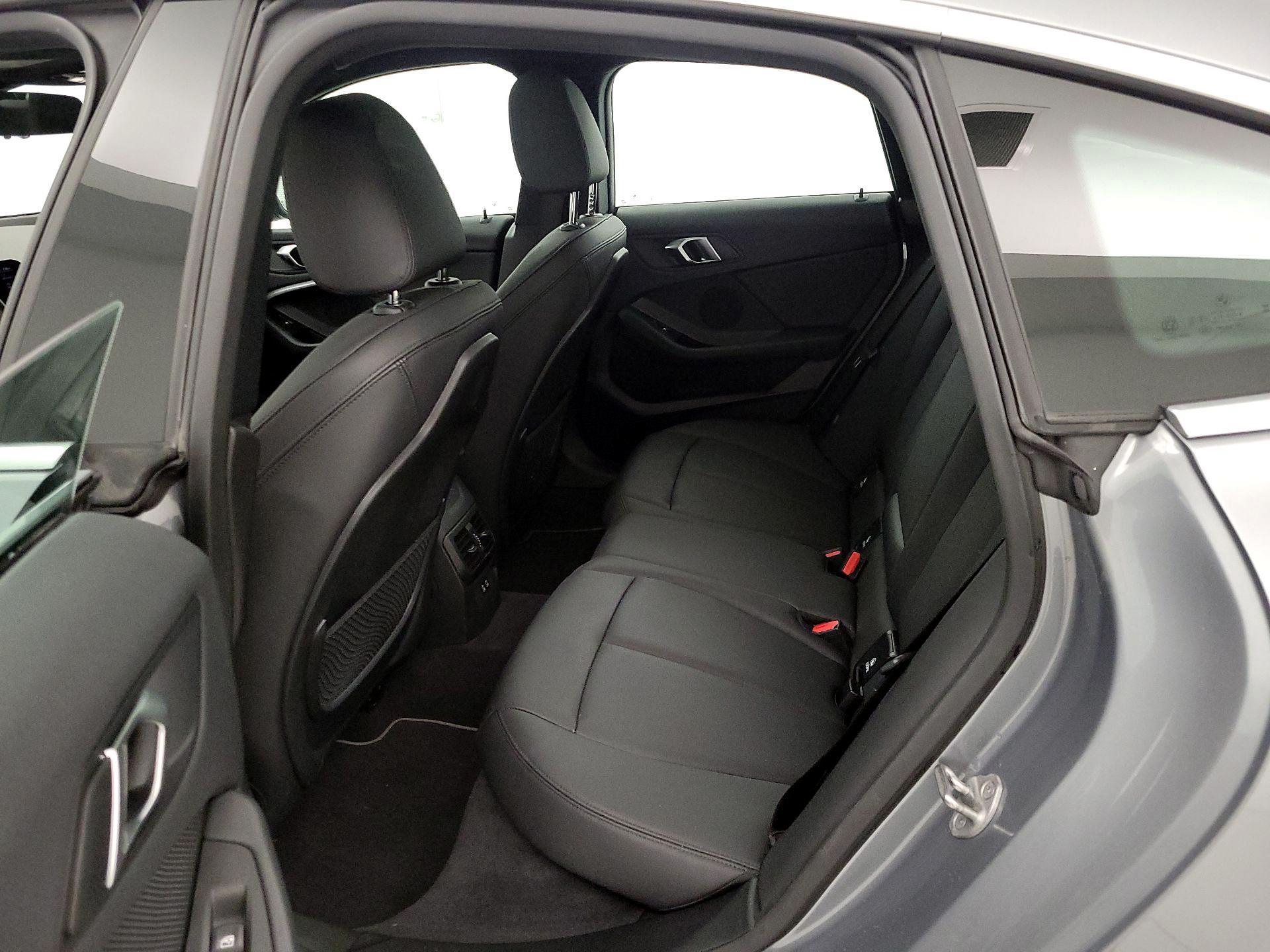 Thumbnail: 2024 BMW 2 Series - 20