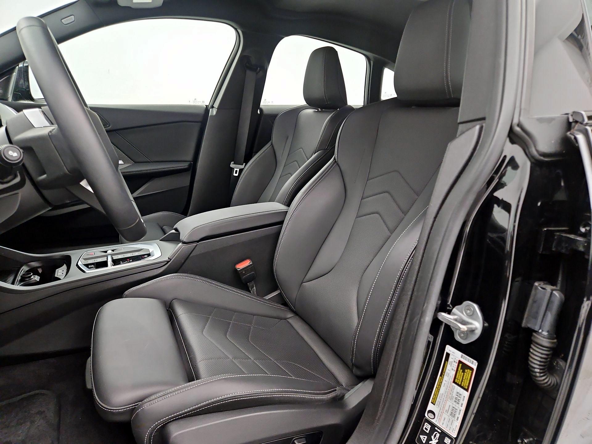 Thumbnail: 2025 BMW 2 Series - 11