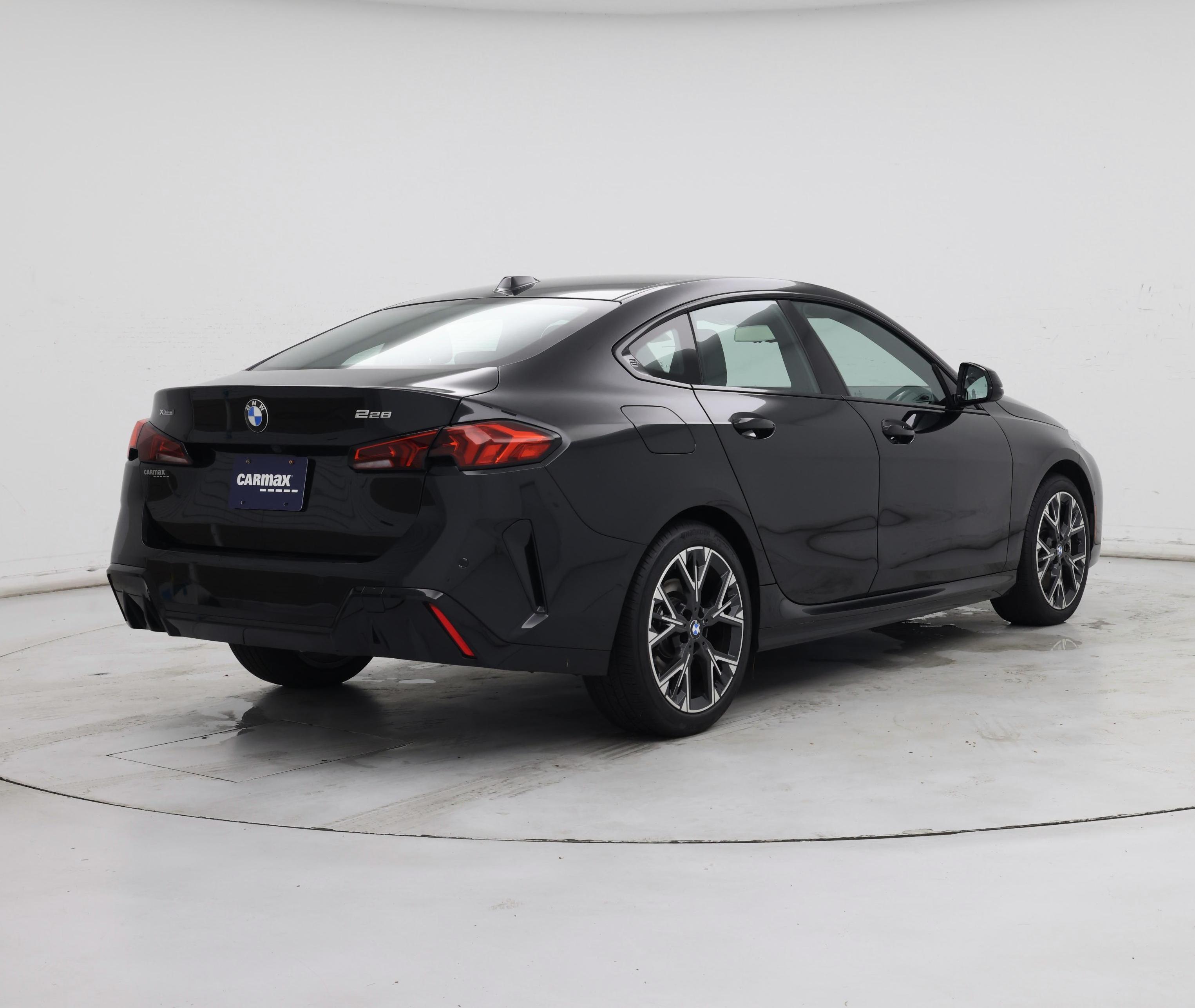 Thumbnail: 2025 BMW 2 Series - 8