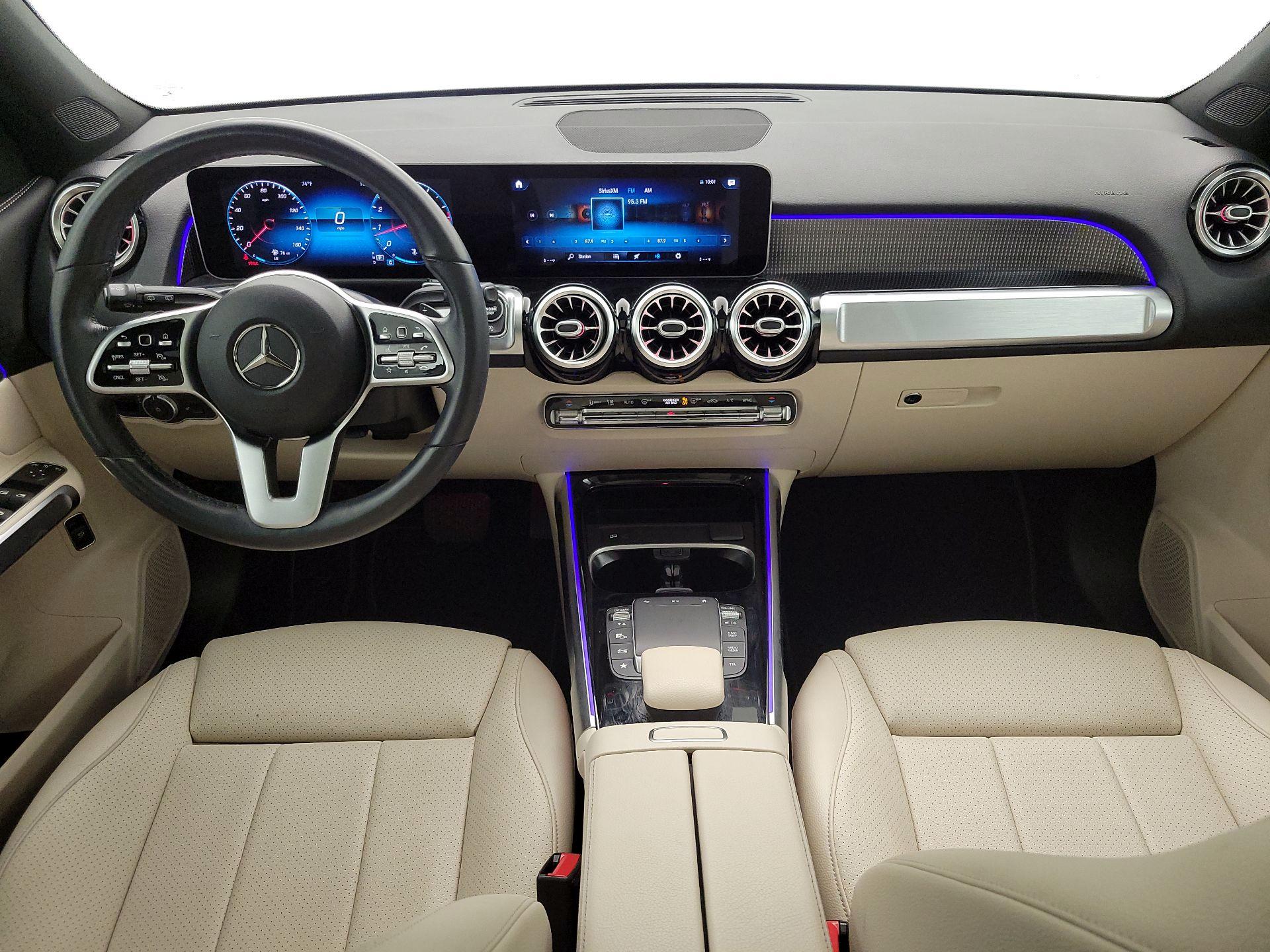 Thumbnail: 2021 Mercedes-Benz GLB - 9